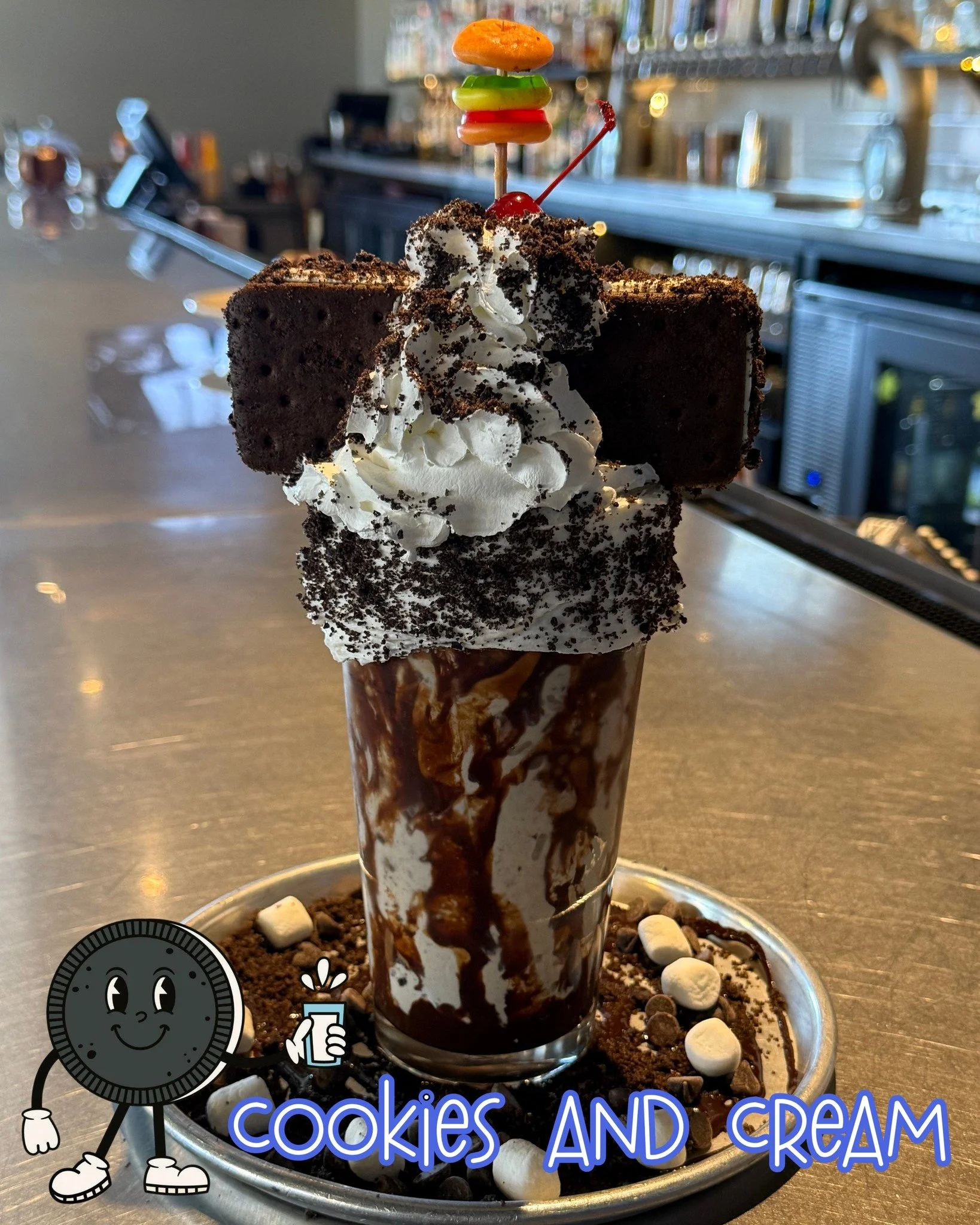 Celebrate the weekend with our🥤 Shake of the Month: Cookies &amp; Cream

Cookies, cream, and a whole lot of dreamy! 🍪
This over-the-top shake starts with cookies &amp; cream ice cream, a white frosting rim dusted in chocolate, topped with an ice cr