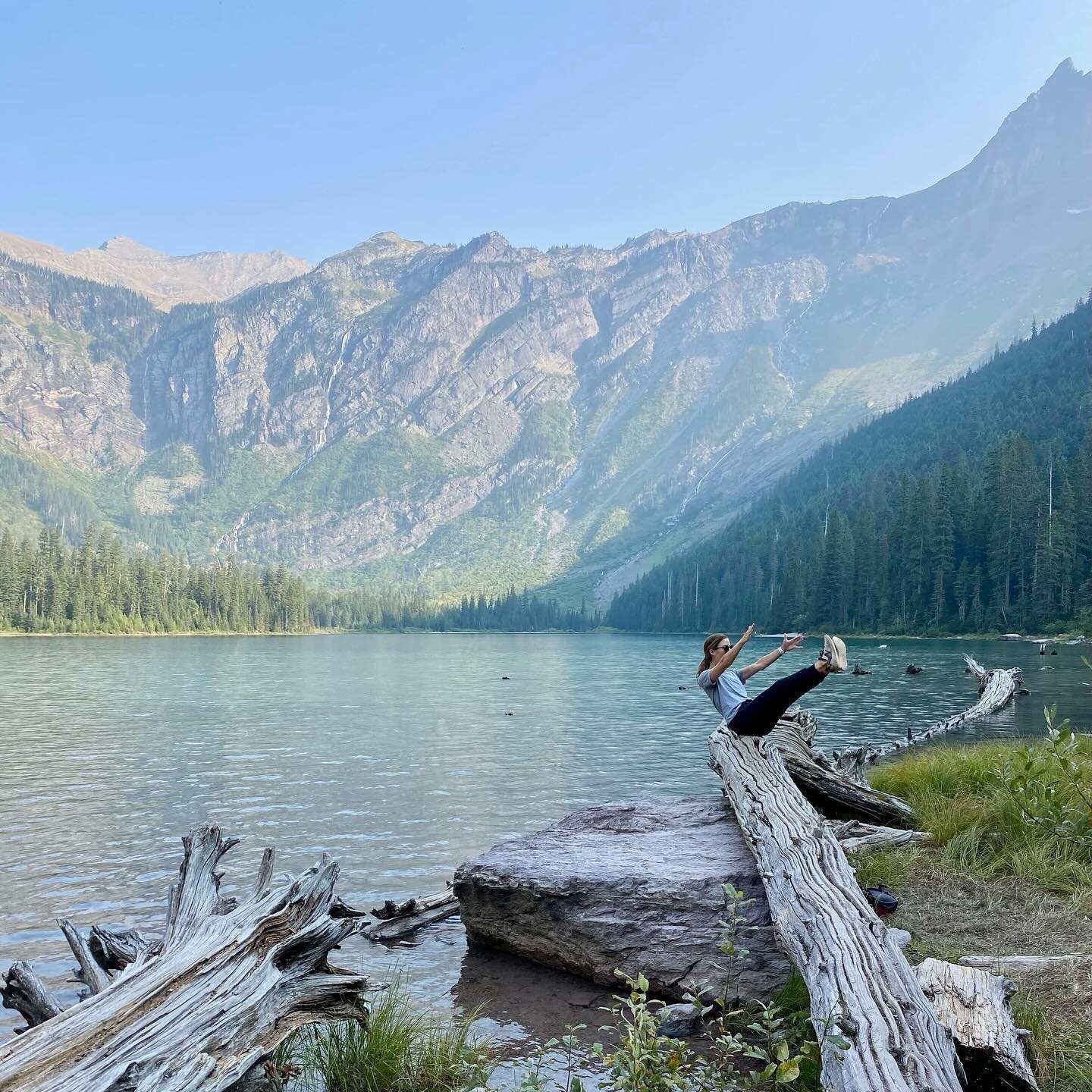 We just can&rsquo;t wait for Spring! Swipe to see some of our favorite non-studio pilates practice locations for when the sun is shining ☀️🌷🌱

1 - Glacier National Park
2 - Zion National Park
3 - Grand Canyon 
4 - Joshua Tree National Park
5 - Josh
