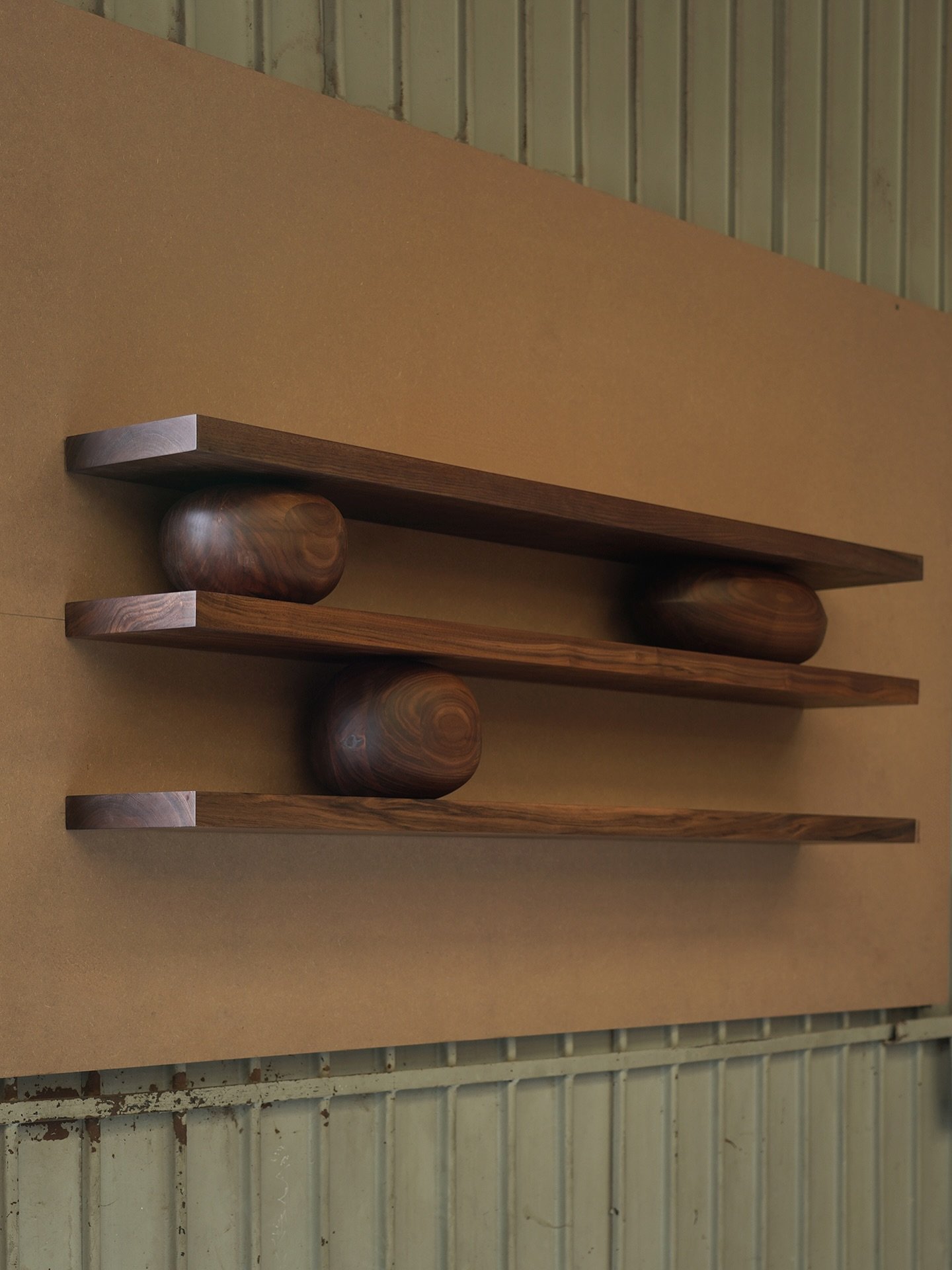 For the Sereno Collection, we crafted each decorative shelf to embody simplicity. The design is minimalistic yet full of character, offering a quiet elegance that complements any space. It&rsquo;s about finding beauty in the basics.

&mdash;
For inqu