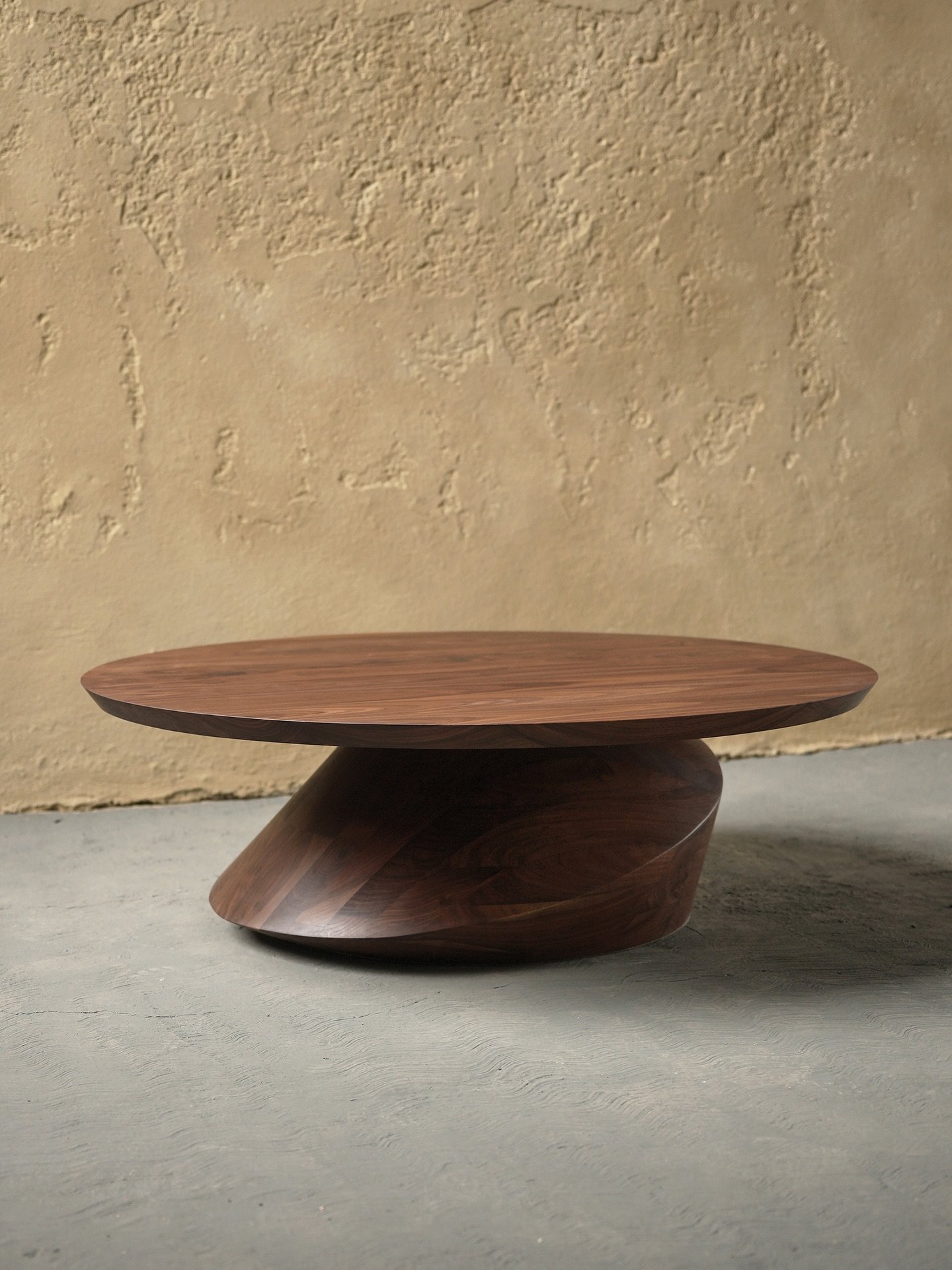 Solace coffee tables are more than just furniture. They&rsquo;re functional sculptures, blending artistic expression with everyday utility to elevate any space.

&mdash;
For inquiries, contact sales@nono.mx 

&mdash;
#NONOFurniture
#designfair
#artga