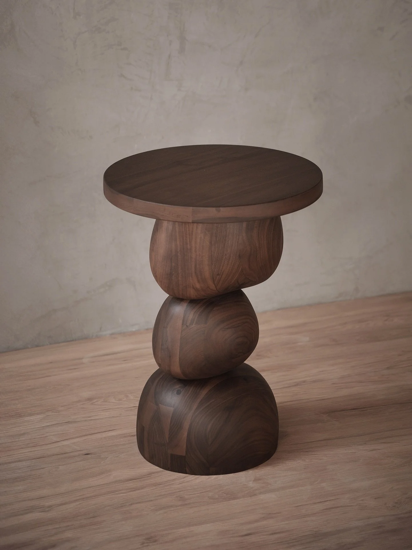 The side tables in the Elefante Collection pay tribute to Mexican Modernism&rsquo;s enduring beauty. By incorporating simple, clean lines and high-quality materials, we aimed to create pieces that are both functional and artistically pleasing, resona