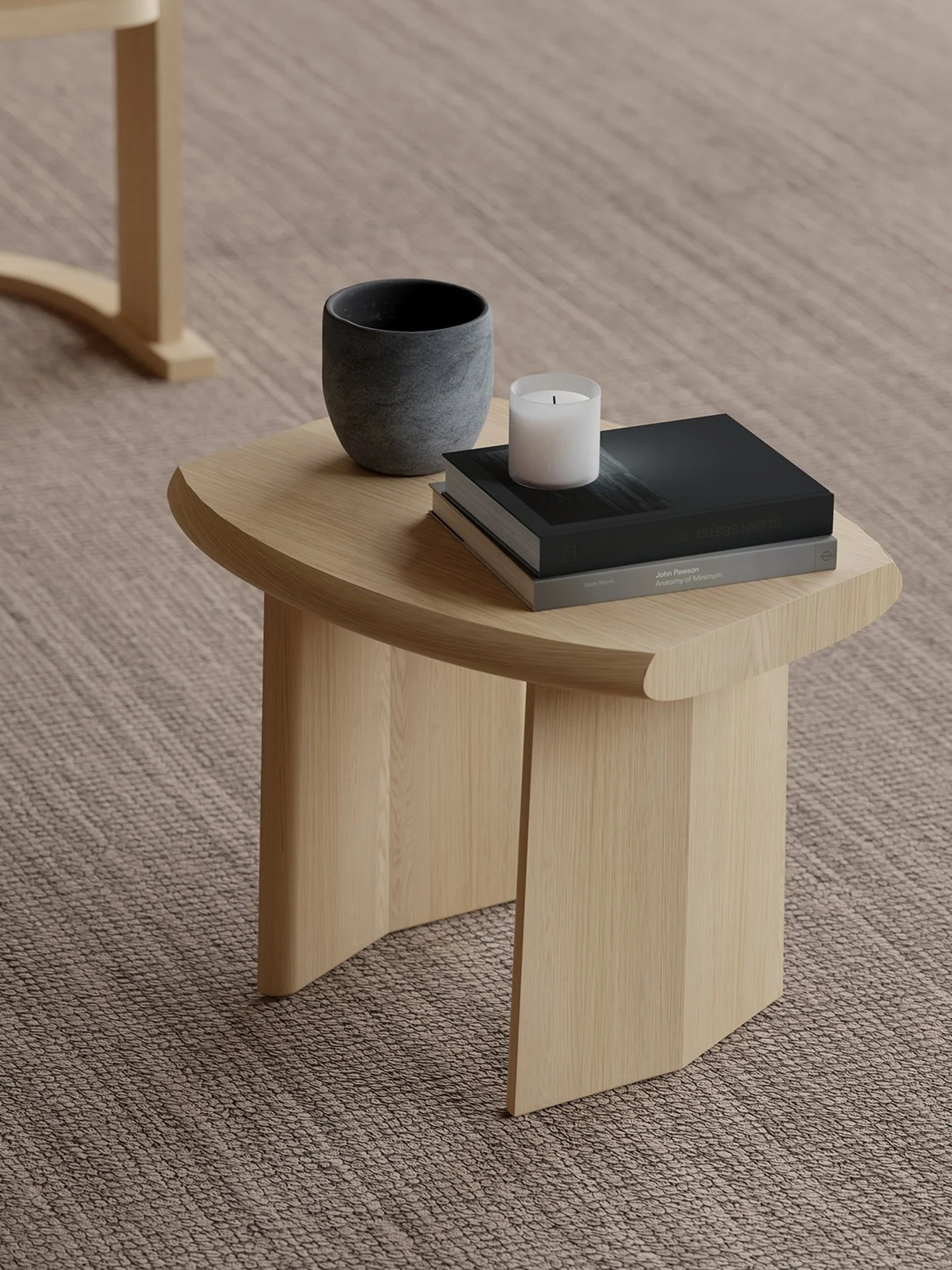 The Peana Side Table is all about subtle elegance. Inspired by Mexican Modernism, its clean lines and soft curves bring a touch of sophistication to any space, reflecting the timeless beauty found in the works of Barrag&aacute;n and Legorreta.

&mdas
