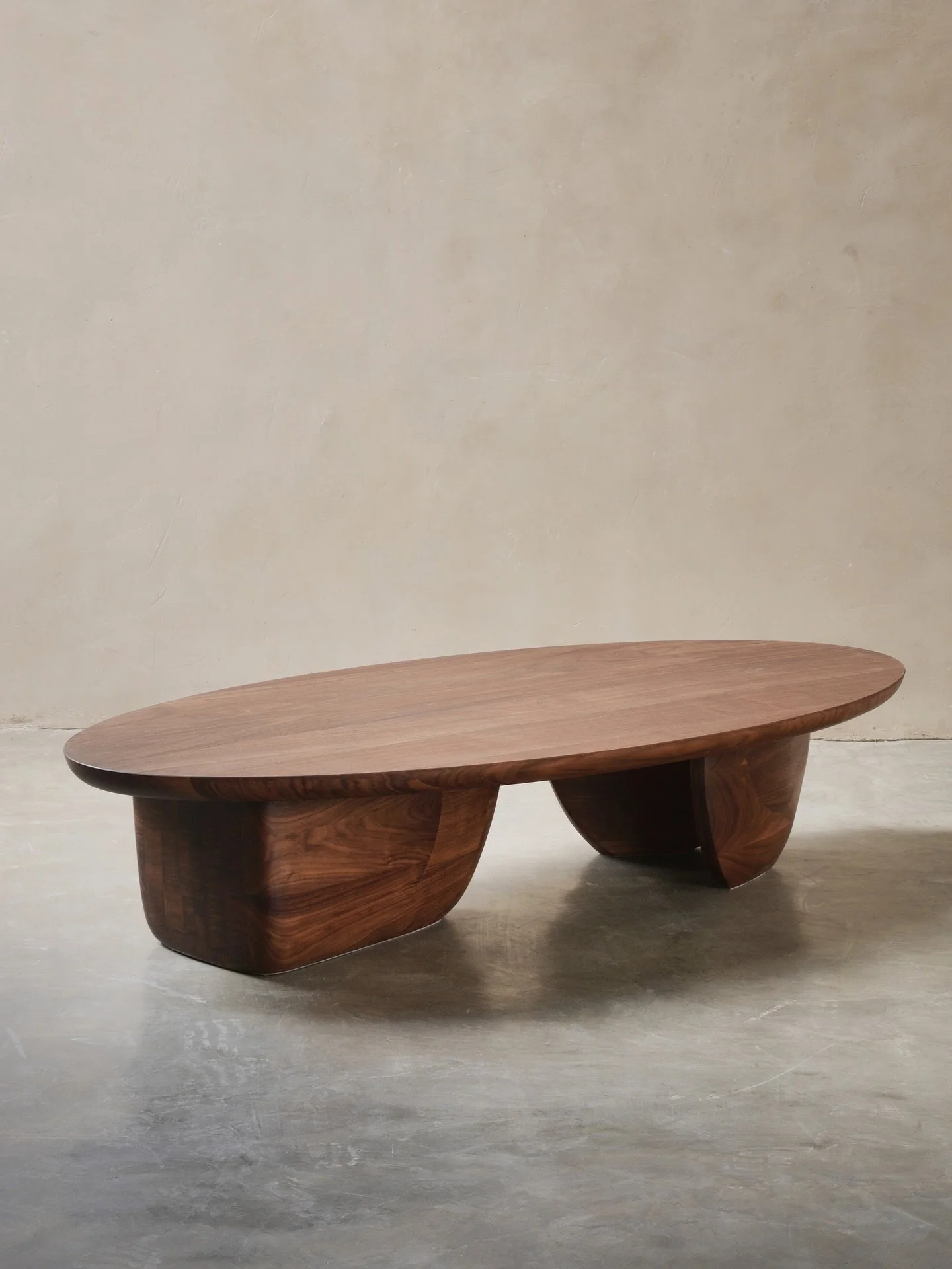 The Fishes coffee table carries stillness without looking fragile.

Get in touch at sales@nono.mx Discover more on www.nono.mx

#NONOFurniture #contemporarydesign #homedecor #JoelEscalona