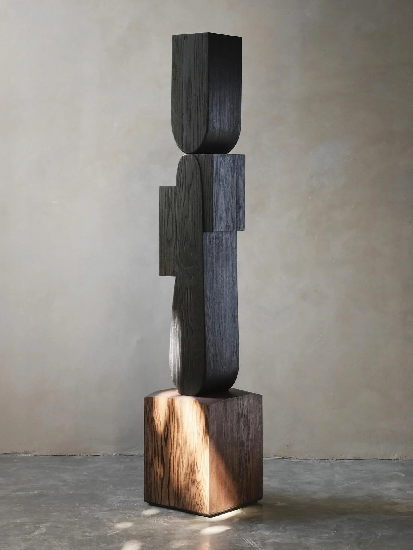 NONO shapes this sculpture as a single presence, not an accessory. The edges stay clean under the hand. The mass stays centered. It rewards distance, then rewards touch.

Get in touch at sales@nono.mx Discover more on www.nono.mx

#NONOFurniture #des