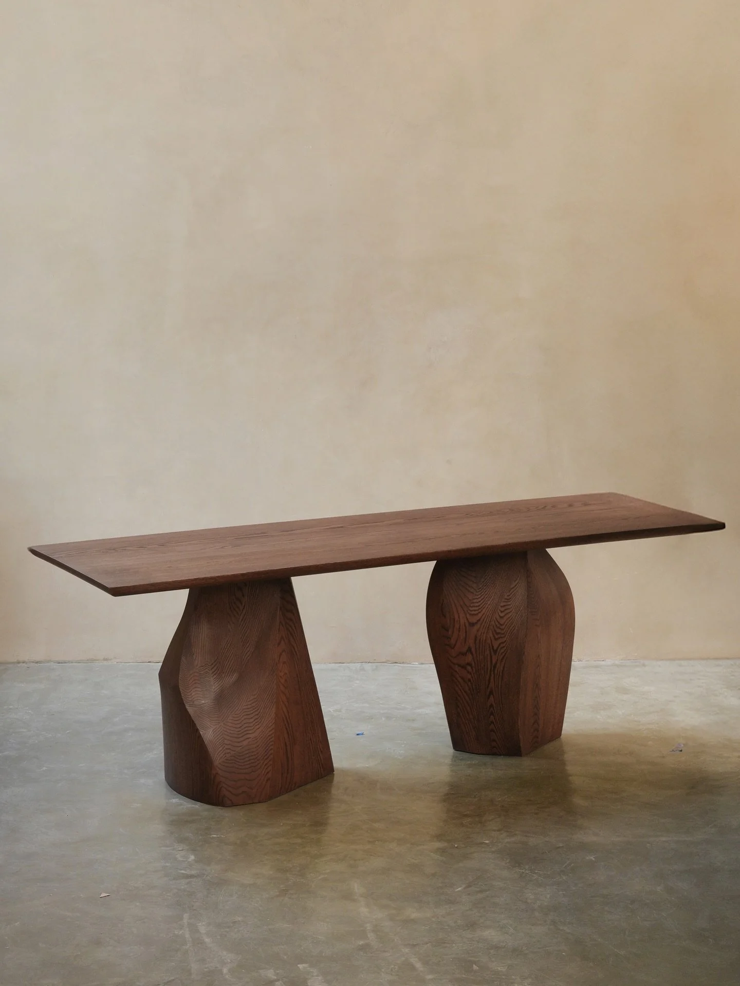 NONO treats the console table as a spatial tool. It stays close to the wall. The surface remains open and patient.
&mdash; Discover more on www.nono.mx &mdash;
#NONOFurniture #furnituredesign #architecturedesign #JoelEscalona