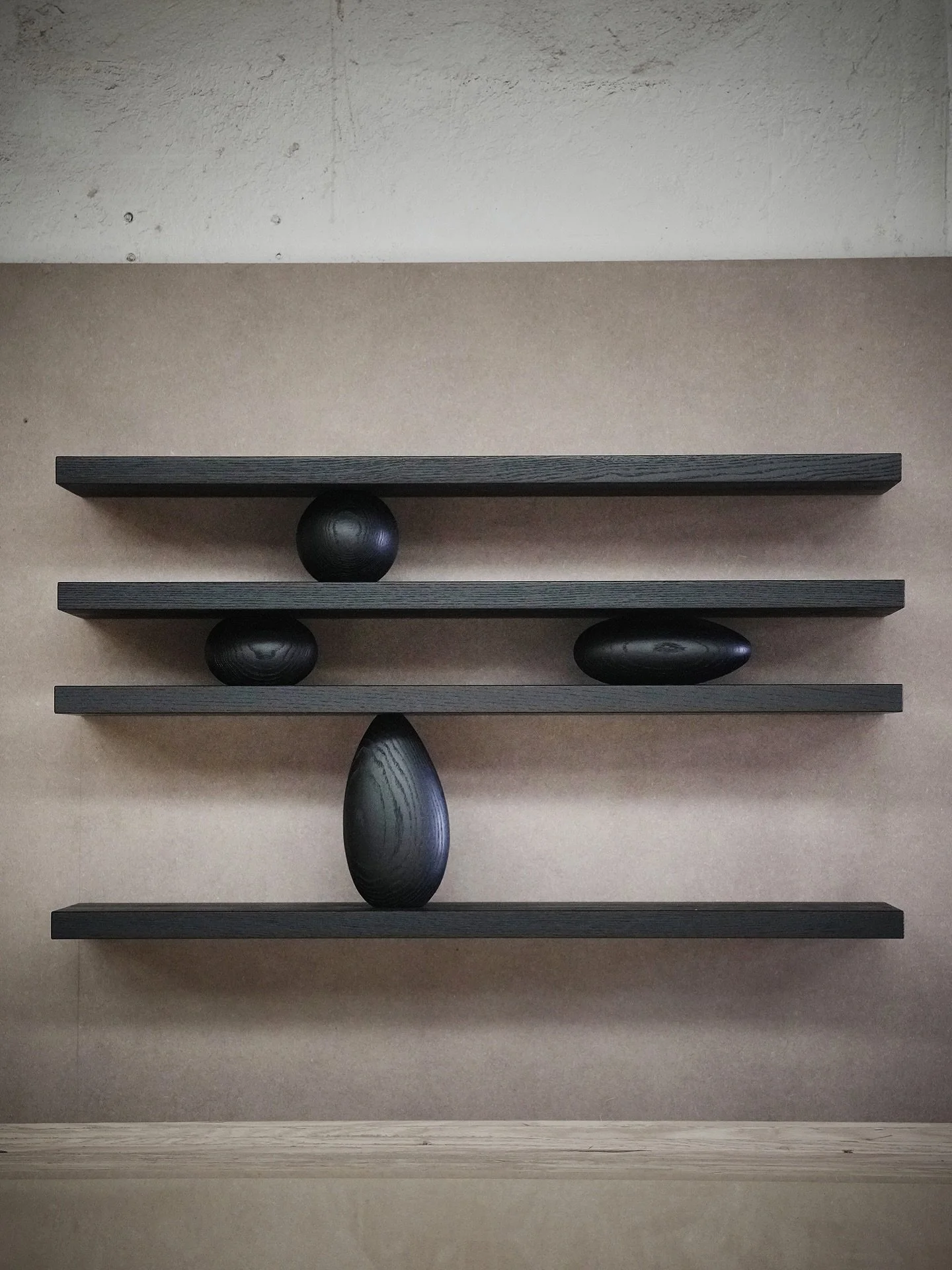 Sereno wall shelf makes sense in a hotel lobby, where even a compact element needs to feel intentional from a distance.

Available in custom dimensions and finishes &mdash; sales@nono.mx
#JoelEscalona #furniture #sculpture #homedecor