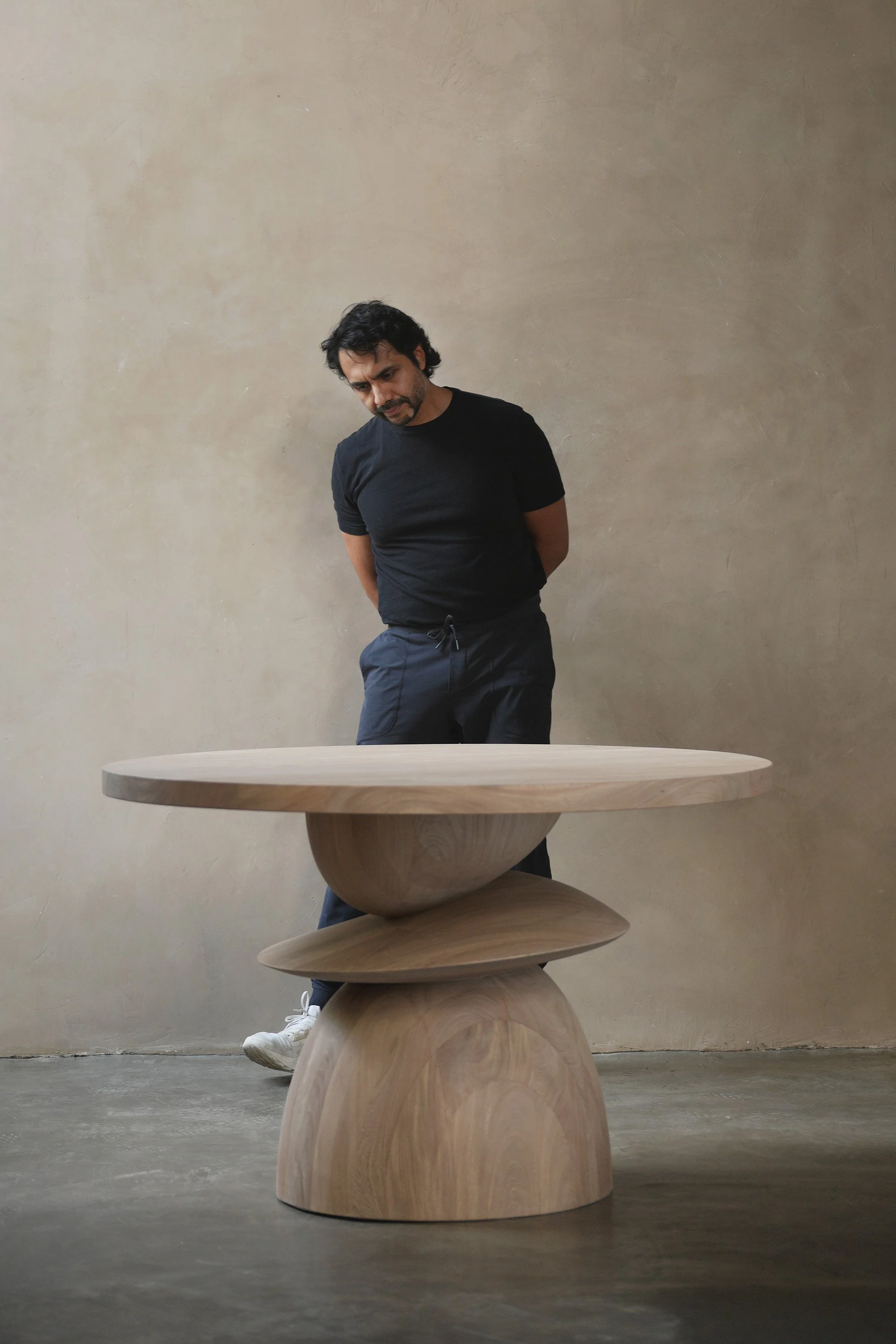 Socle 24 Table in White Oak