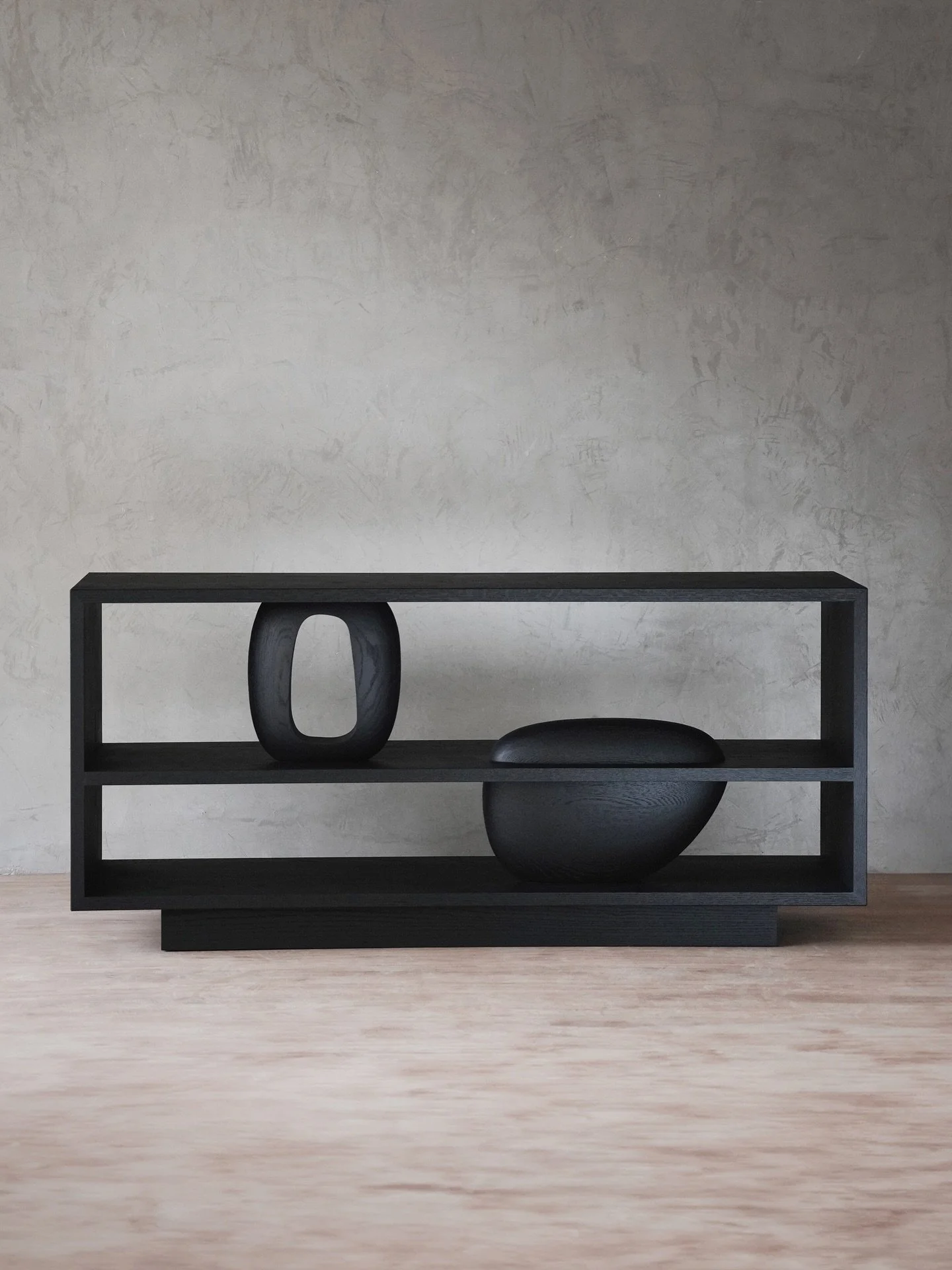 The Sereno credenza stabilizes a dining room, its light structure allowing pebble forms to read as independent volumes.

Made to order, ships worldwide. sales@nono.mx 
#nonofurniture #luxuryfurniture #hospitalitydesign #contemporarydesign