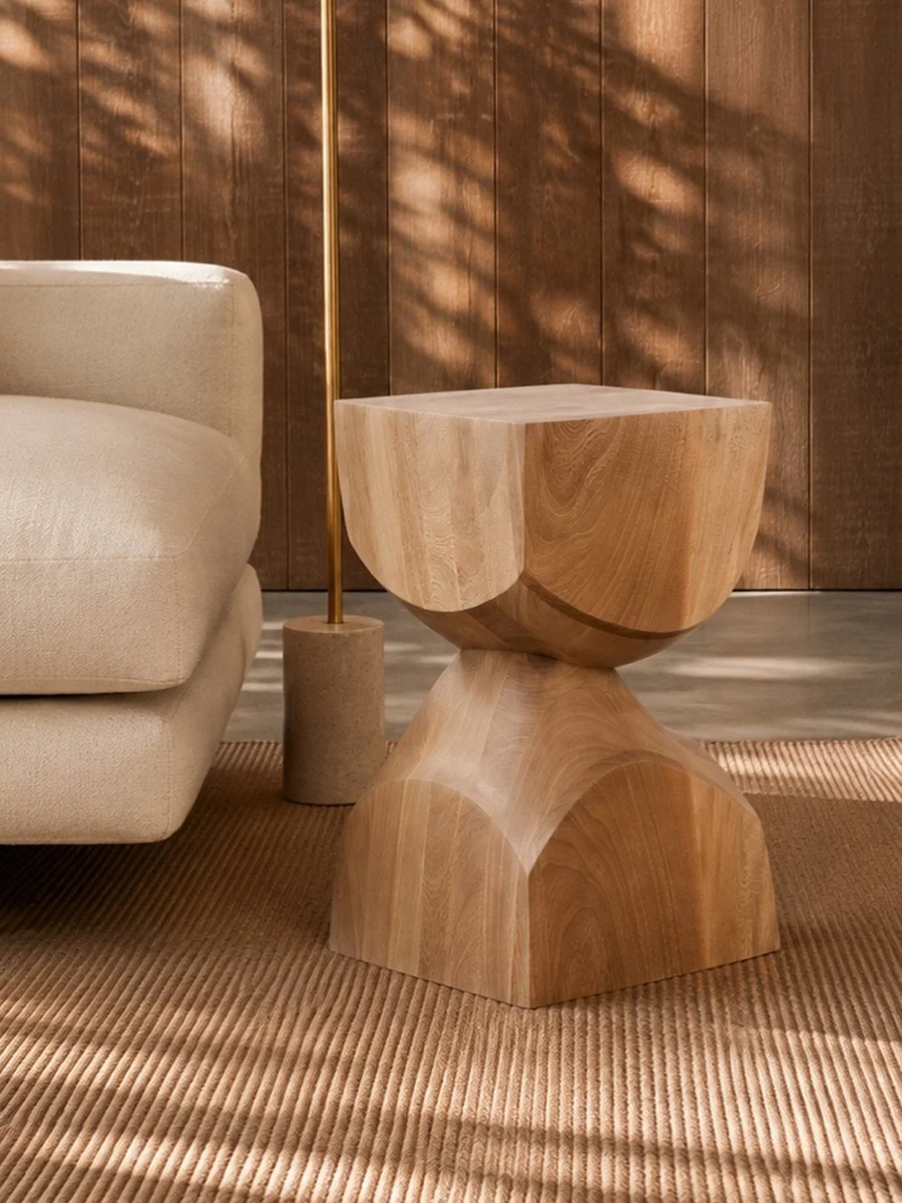 Small in scale, the Socle still carries a strong architectural presence.

#table #customfurniture #interiordesign