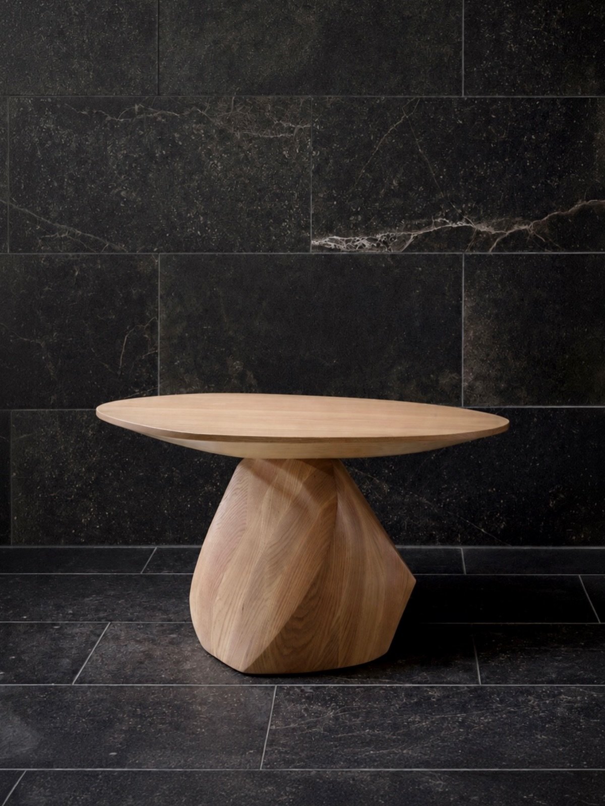 This custom Solace proves how sensitive a form can be to proportion, with small changes in height and width producing a distinctly different balance.

#table #customfurniture #architecturaldetail