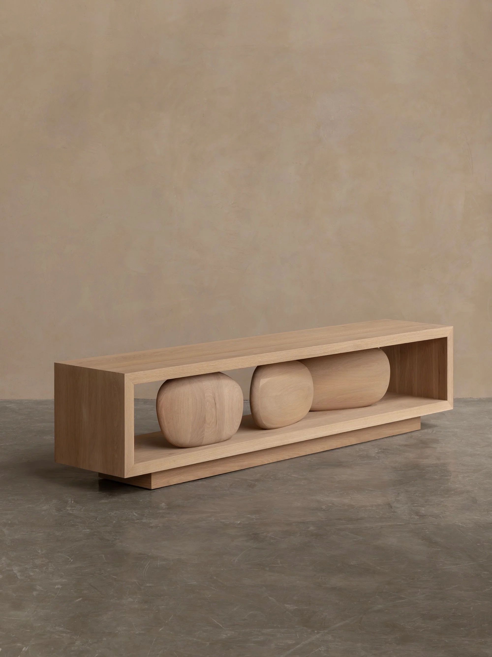 The Sereno Low Console depends on clean enclosure, precise proportions, and a single interior element placed exactly where it needs to be.

📷 @achachmariana 
#console #woodworking #designstudio