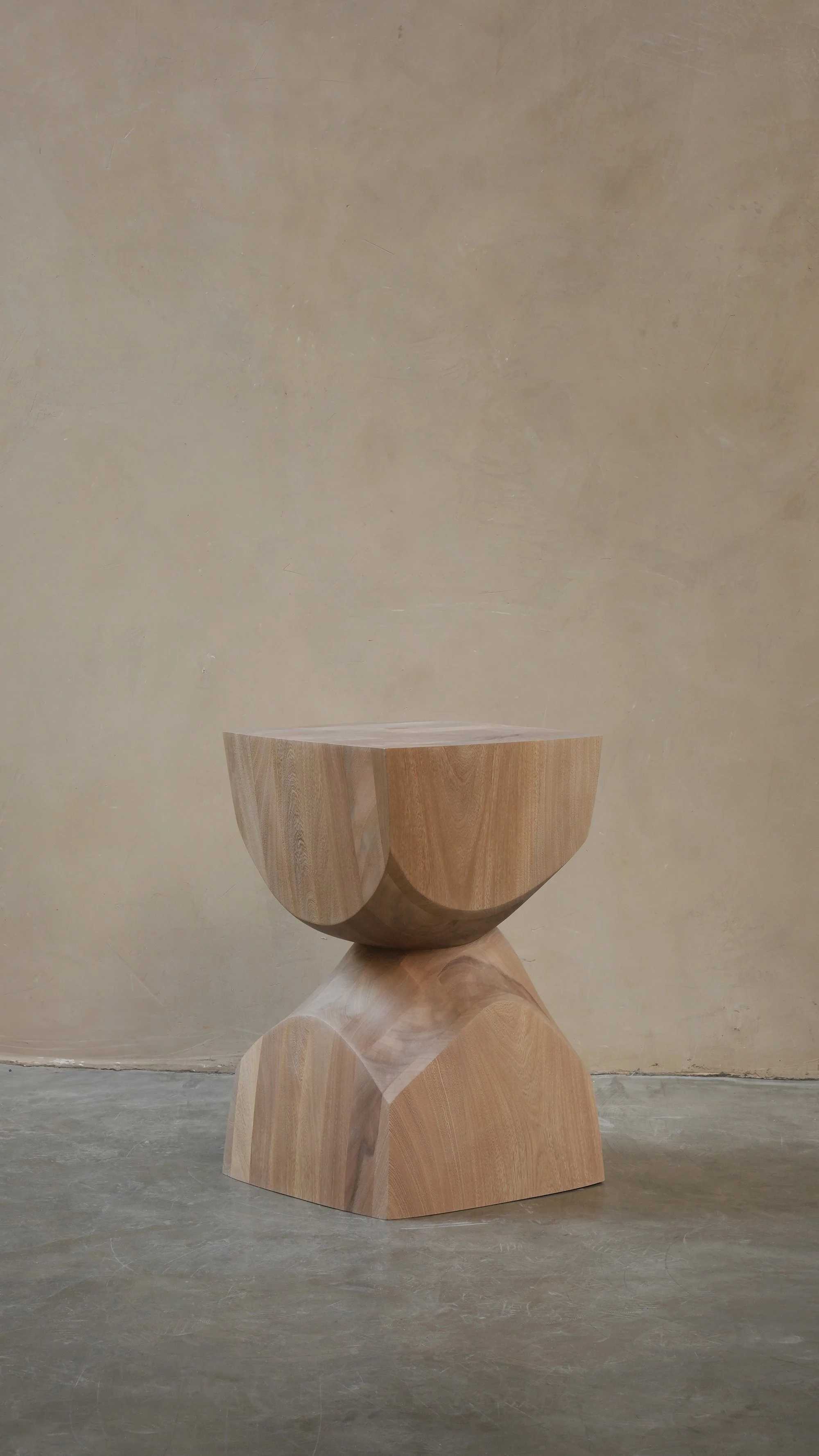 Socle 127 Side Table by NONO — 3.JPG