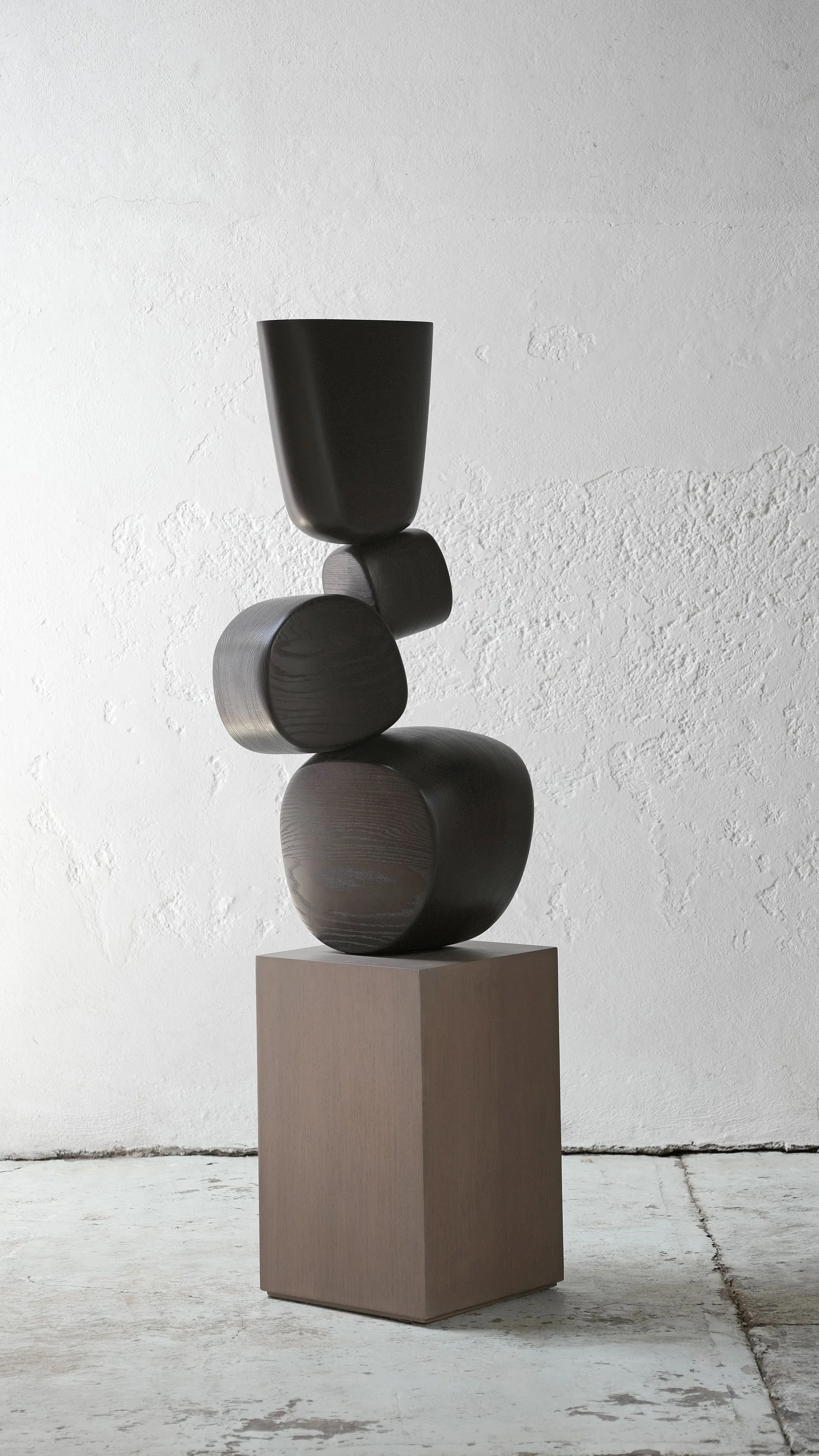 Lull 33 Sulpture by Joel Escalona — 2.JPG