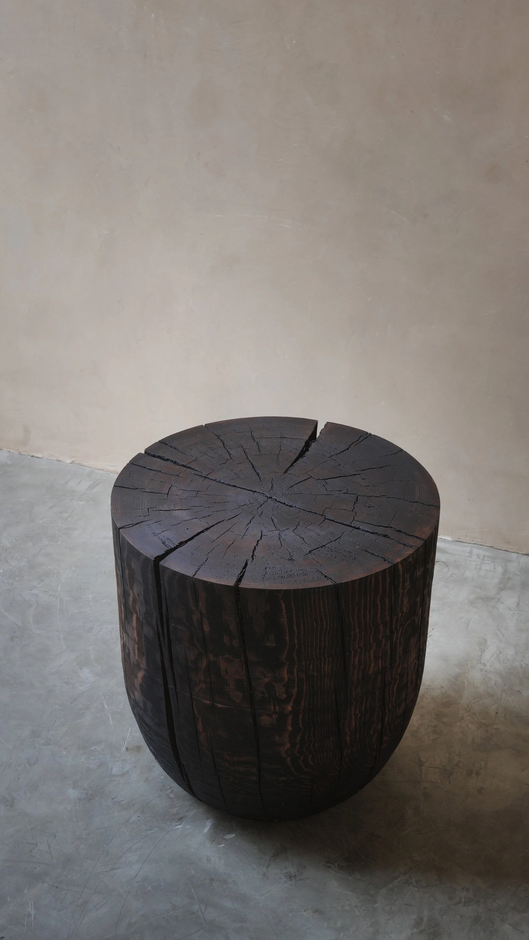 CUSTOM TABLE — 4.JPG