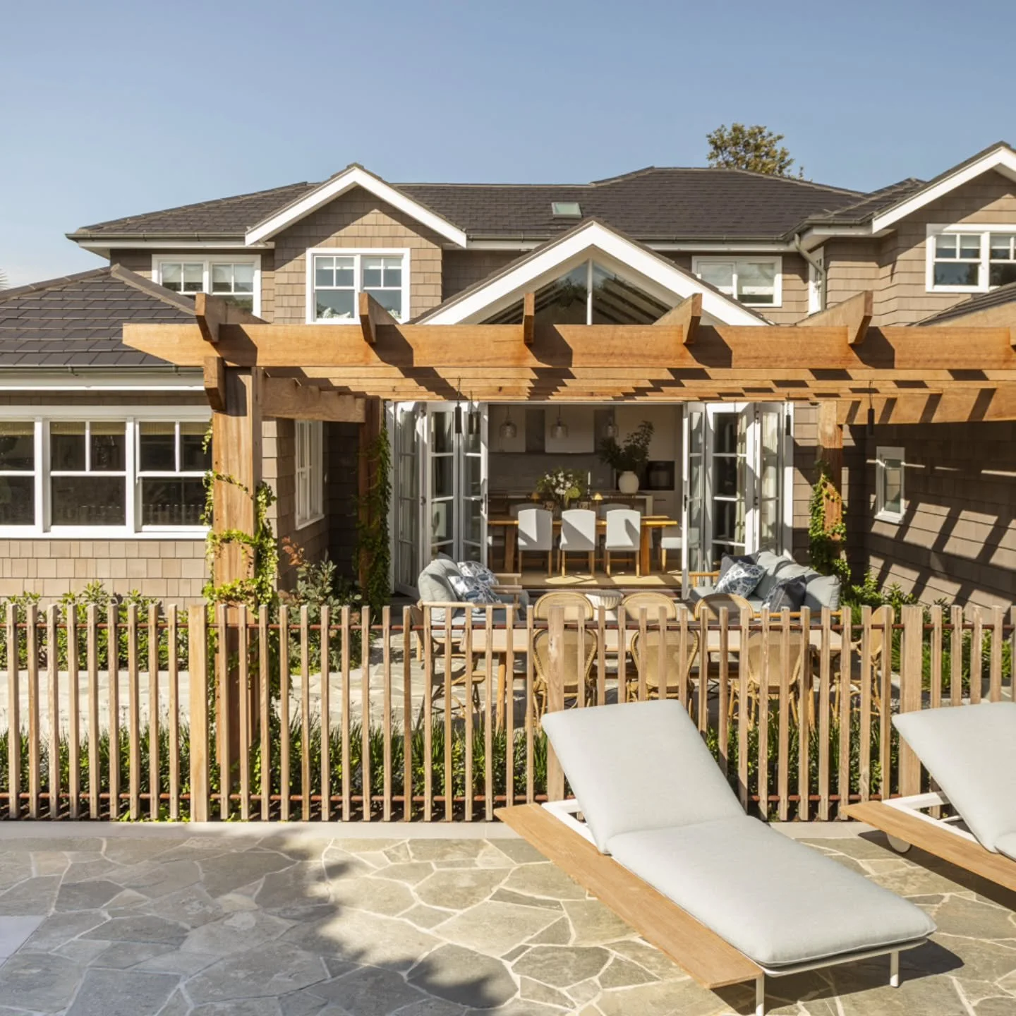 TIMBER SHINGLE HOUSE- Alteration + Renovation to a stunning family home in Beaumaris-Melbourne.  Fantastic clients + and an  amazing team involved in the project.  Highly recommended builders @duranceconstruction construction. 
@baahousebaastudioarch