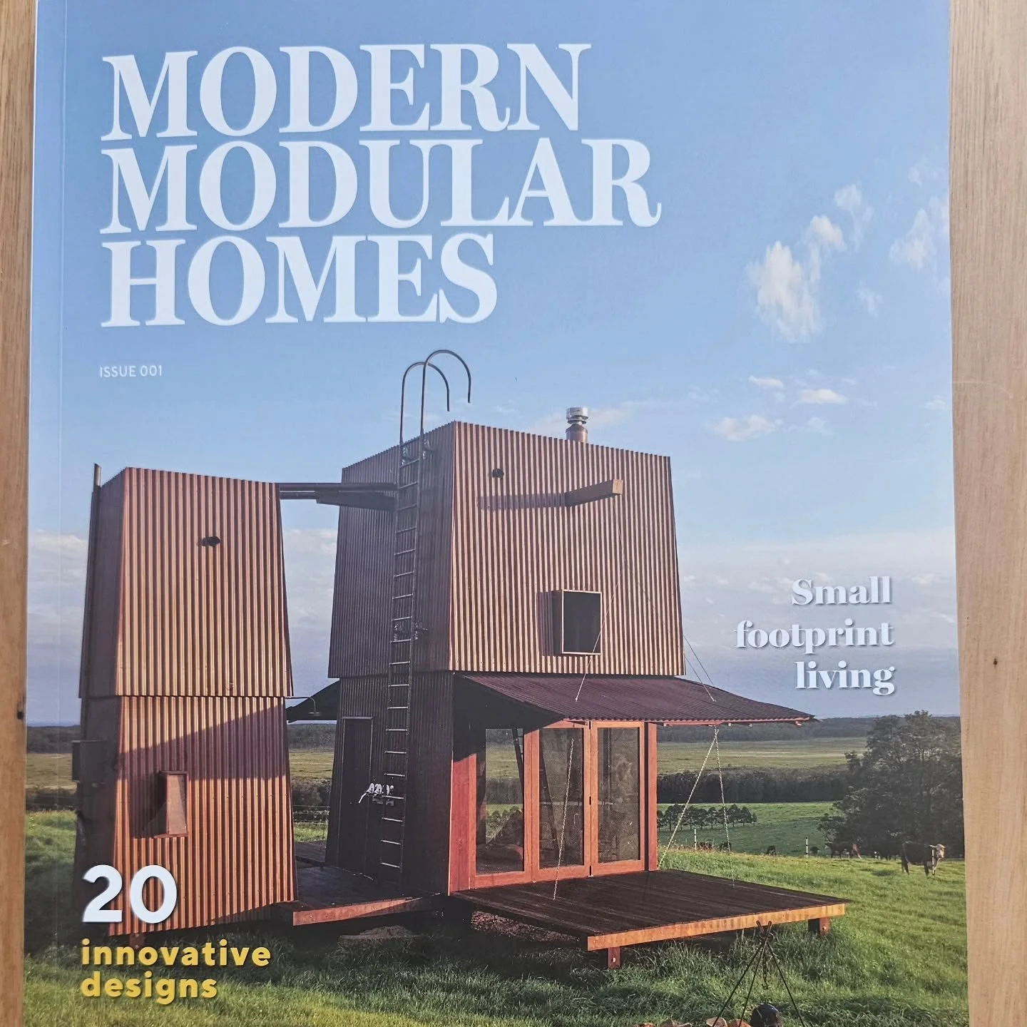 Hot off the shelf!! Fantastic new magazine featuring Fantastic projects + BAAHOUSE!. Buy from your local supermarket or newsagent. 
#granddesignsaustralia
#modular #modern #architect #architecture @baahousebaastudioarchitecture @baahouse @gdsconsulti