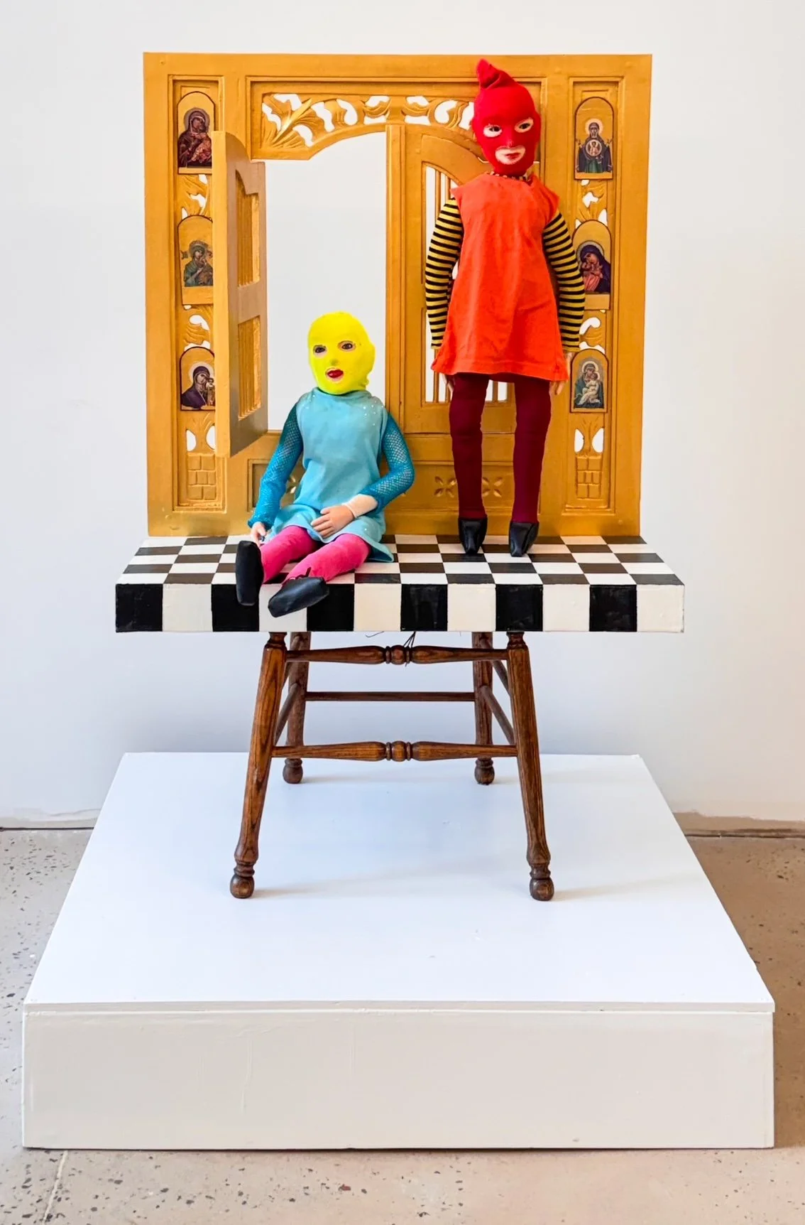 Theodora Skipitares, The Chairs, 2014. Rod puppet. Installation view, Performing Objects — Four Decades of Abundant Ingenuity, The Clemente, New York.