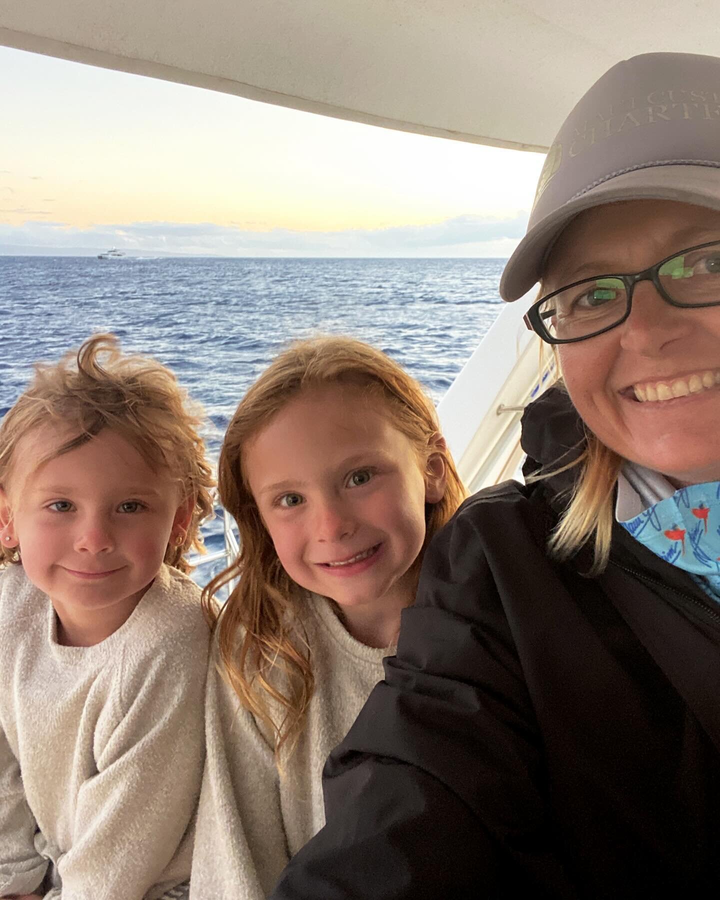 Captains in training 👏🏽🥰🏴&zwj;☠️
We are always happy to let our guests get a hands-on sailing experience. Maybe future Mattie and Lane will take inspiration from our team and come back to relieve us of our duties. Or maybe they will captain a res