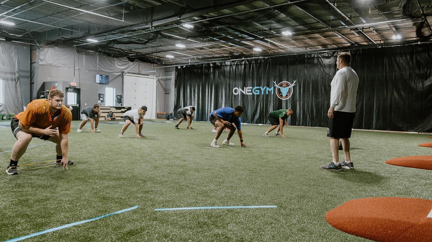 @boberacademy 

ONE GYM TURF
 is available in many different configurations to help accommodate your training needs. 

With the ability to schedule any of the 4 wide hitting tunnels, 2 half quads, or the full turf space (4300 sqft), you&rsquo;re sure