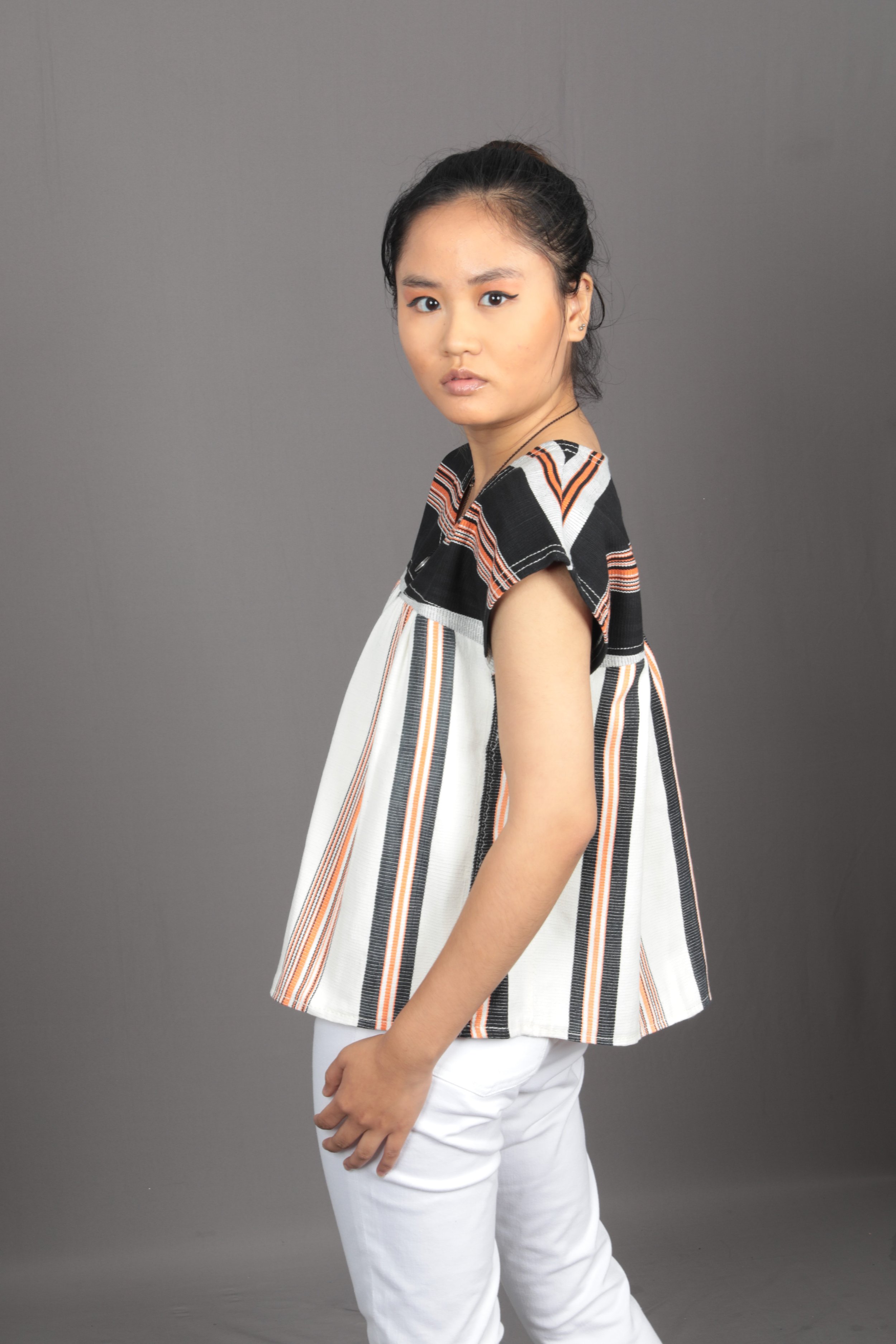 CK001TWhOS-2.jpg