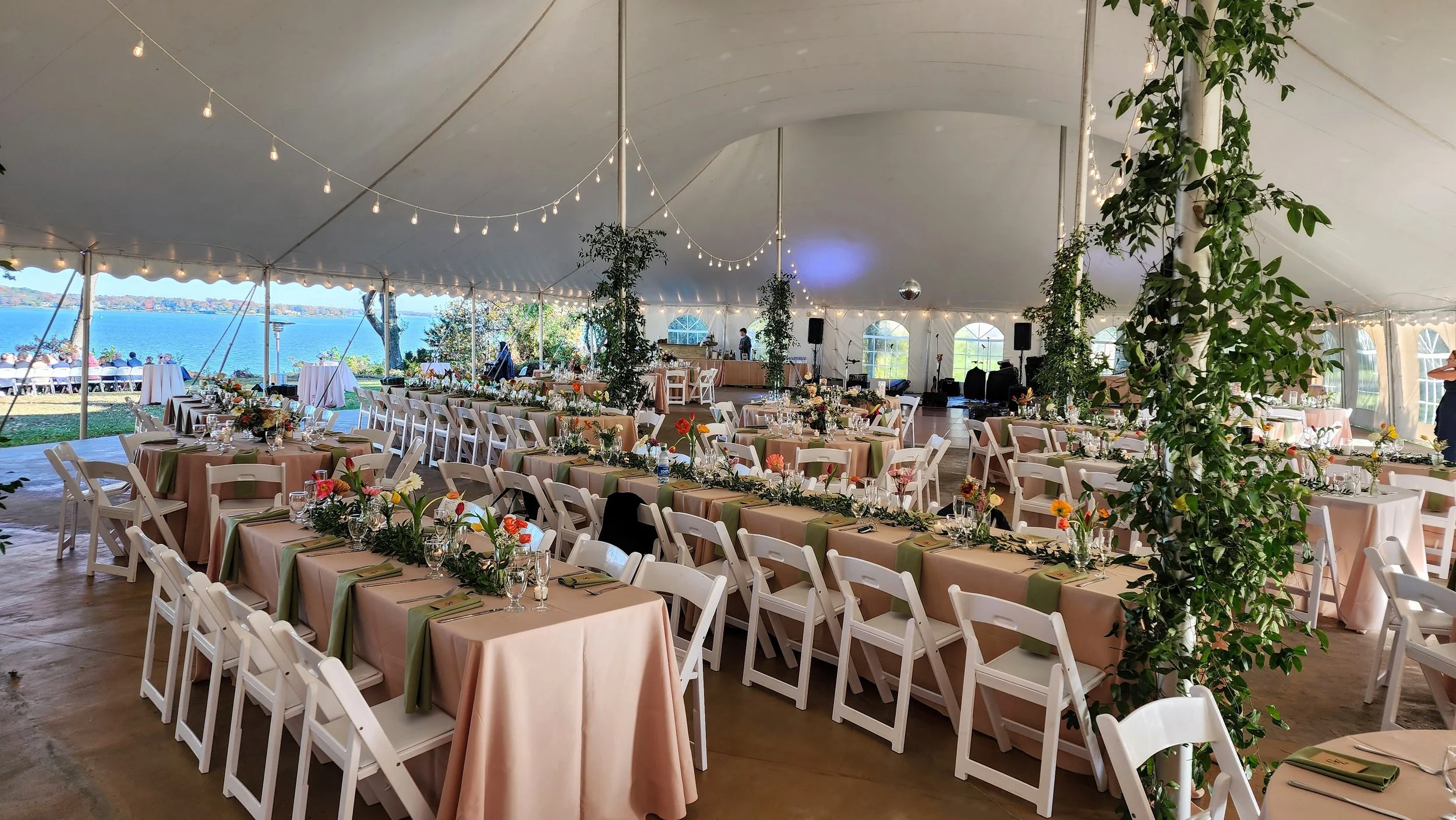 Eagle Point Weddings & Retreats