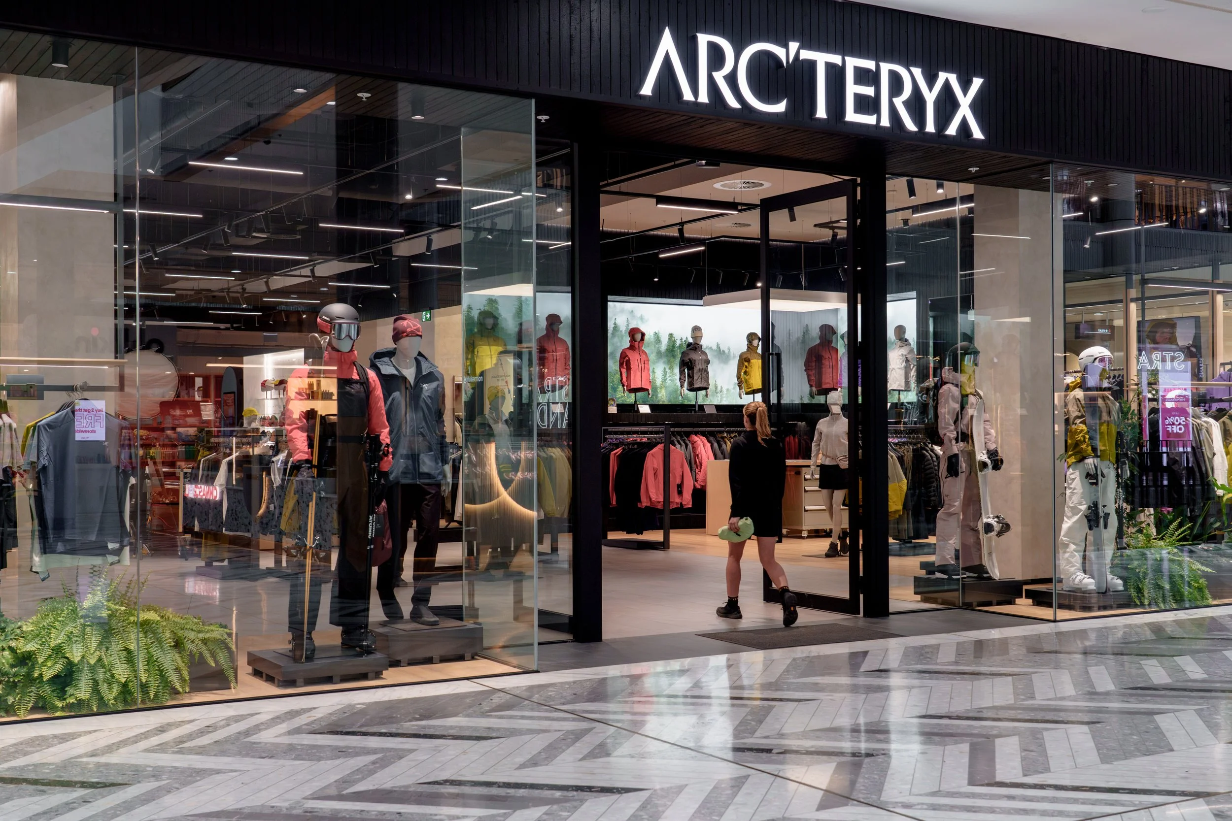 RS-X-ARCTERYX_SELECTS_-09233.jpg