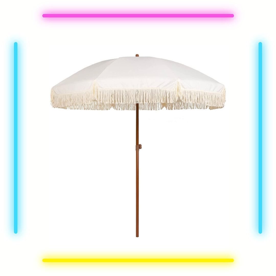 ✨ New Item Alert ✨

Say hello to La Palmera! She&rsquo;s cute, she&rsquo;s chic, she&rsquo;s boho! Perfect for outdoor events and ready to be booked. The sun won&rsquo;t be around forever, but in the mean time how about some shade? 😎 

#furnitureren