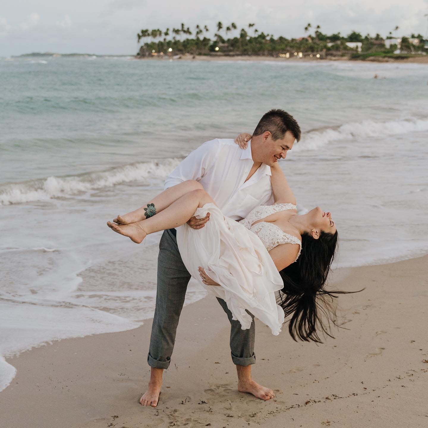 Raechel &amp; Mike got married, barefoot on the beach, on the most perfect day in Punta Cana in the Dominican Republic surrounded by so many dear loved ones.
.
To say it was perfect wonderful would be to say that the ocean has waves. It was fun and f