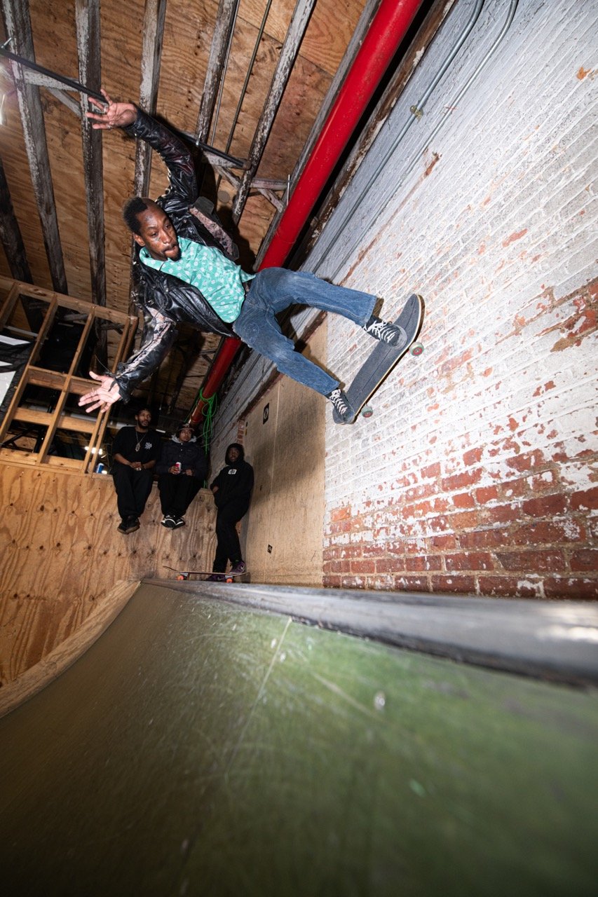 Kieth "Shredmaster" Hardy, Air out Wallride
