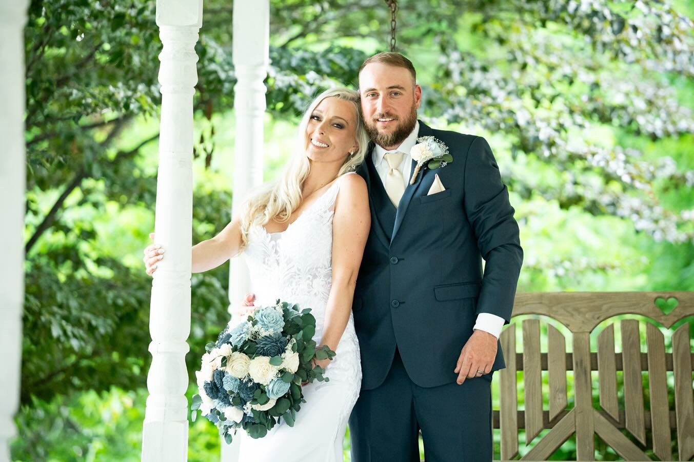 Just married and glowing with love. These two make forever look easy. 💕
&bull;
&bull;
#miltonridge #weddingphotography #marylandwedding #mdwedding #dmvweddings #marylandweddingphotographer #weddingdress #weddingphotos #marylandweddingvenue #dcweddin
