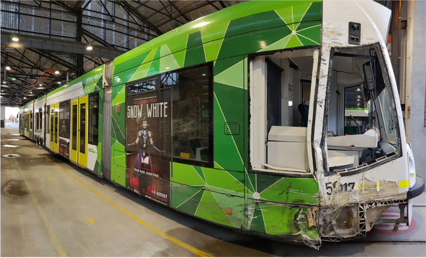 Yarra trams green melbourne crash tram
