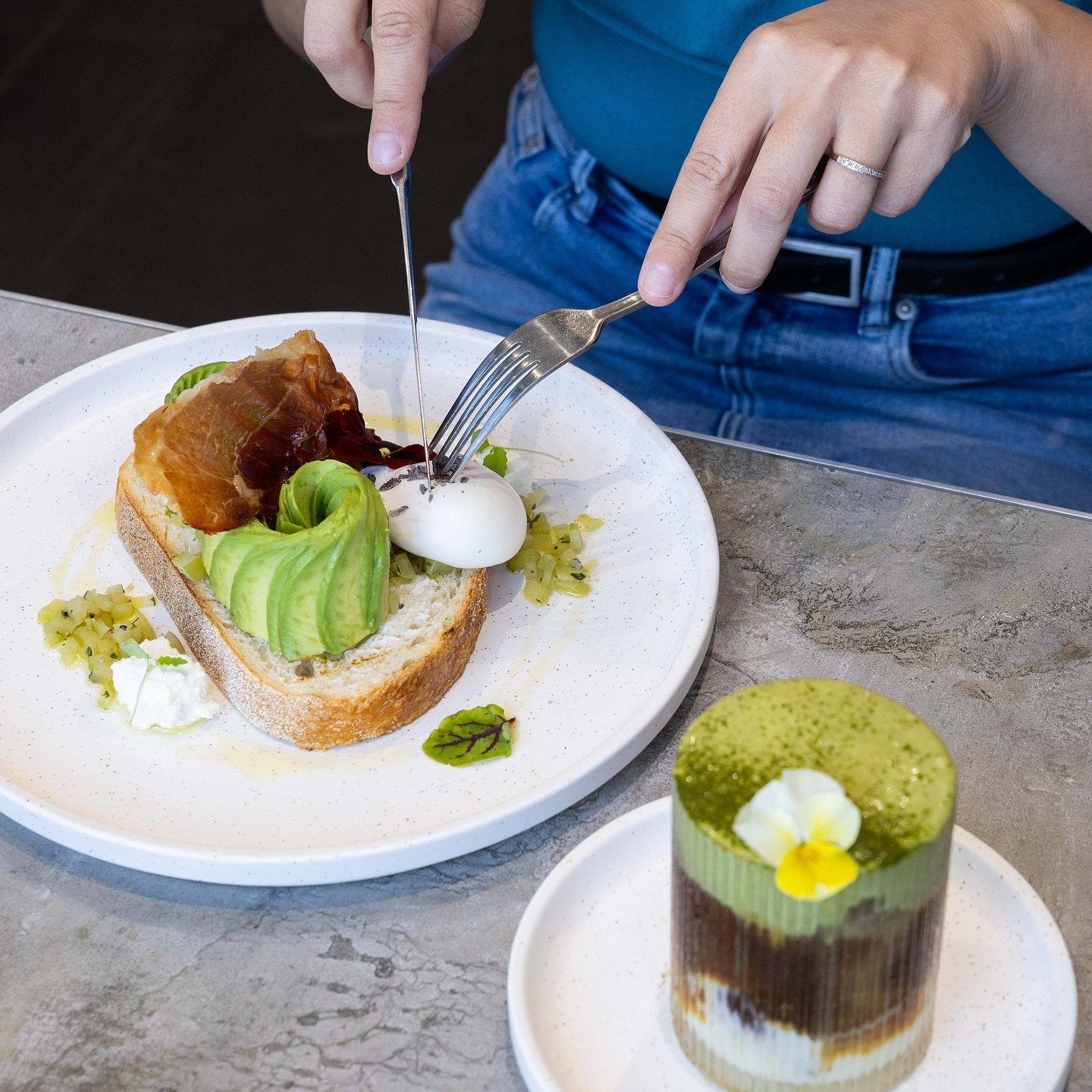 Brunch goals? Achieved.
Avocado rose, crispy prosciutto, a perfectly poached egg, and a matcha dream on the side.
Every bite tastes like a weekend 💫 

#BrunchVibes #AvocadoArt #CafeGoals #MatchaMoments #BrightonEats #MelbourneCafe #Foodstagram #Inst