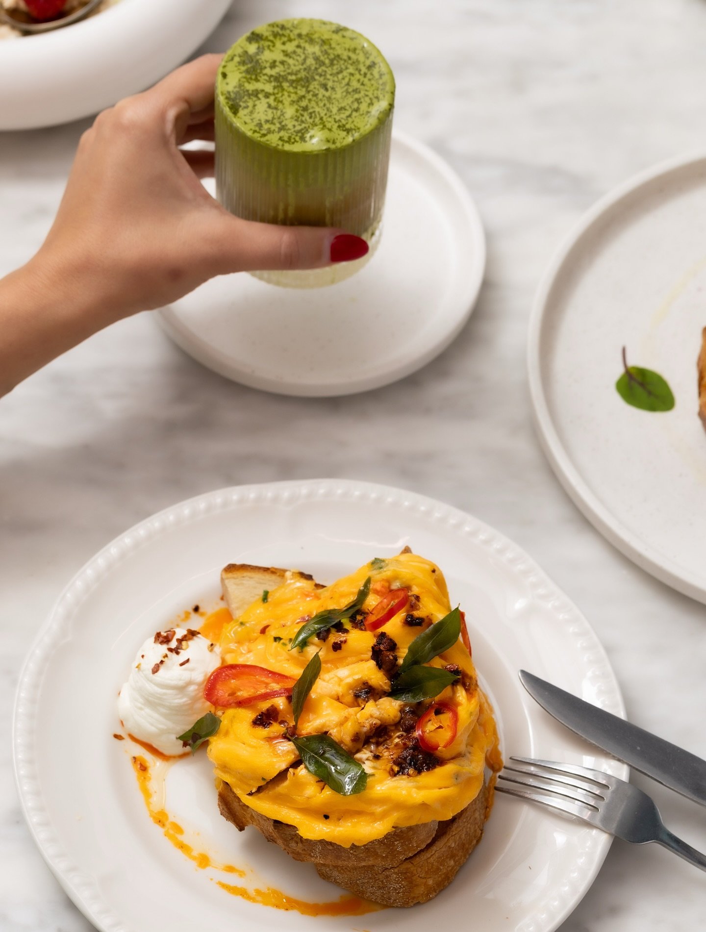 Fluffy eggs, a hint of spice, and your daily matcha fix 🍳✨
 This is your sign to brunch better, only at Brighton Soul.

#brunch #brunchinmelbourne #brunchinbrighton #bestmatcha #wheretoeatinmelbourne #brunchvibes