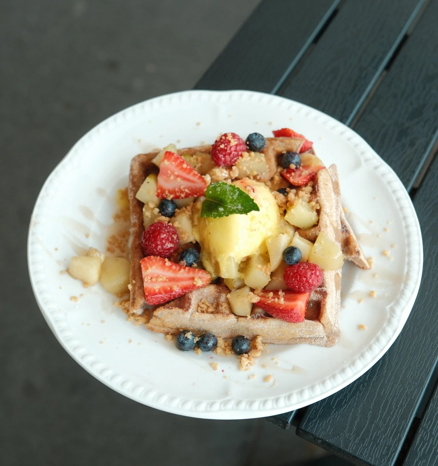 Cinnamon &amp; brown sugar churro waffles with apple pie filling, passionfruit sorbet &amp; berries 🧇🫐🍓

Tag your brunch date and come grab one this weekend ✨