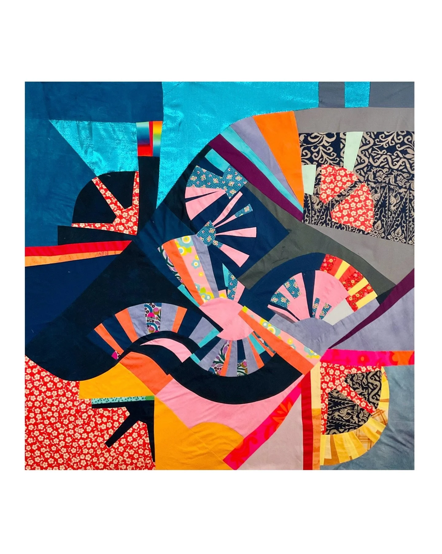 This is what happens when I let go of expectations for the outcome. This FAN quilt definitely had a mind of its own.&nbsp;

Curious to hear your preferences on which way is up?
1 dark on top or 2 light on top and why - what do you see?

The outcome i