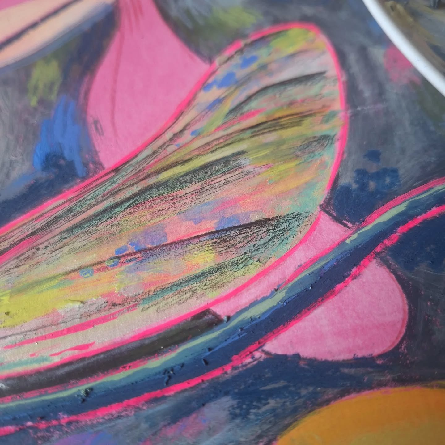 Dreamy colours and textures 

@luddingtoncreative #illustration #kidlitartist #childrensillustrations #picturebookart #arttexture