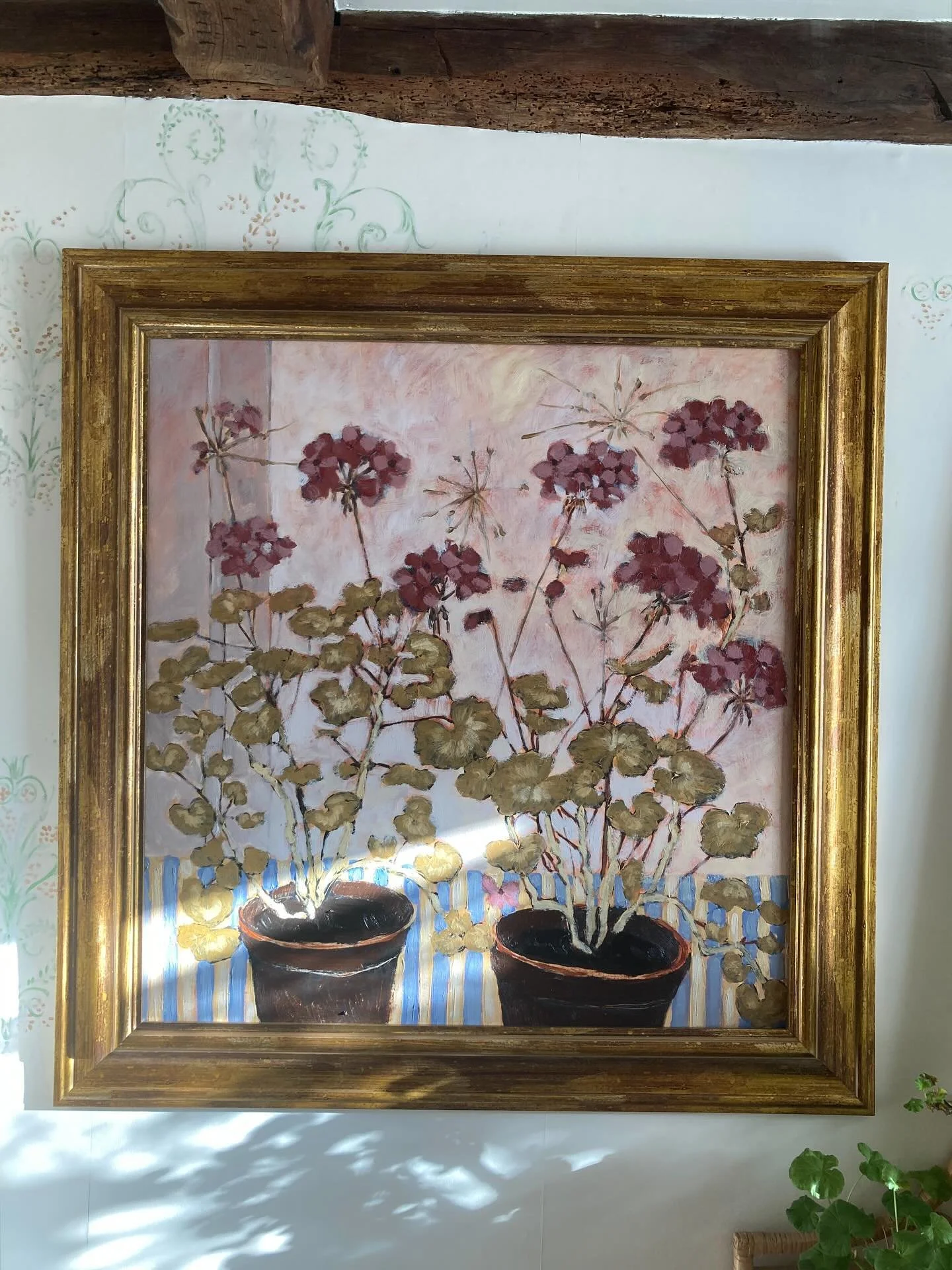 Not my usual framing option but l&rsquo;ve had this frame in the studio for a few years. 

I had thought about painting the frame but never got around to it. The painting may not stay in this frame but it fits and maybe it was yearning for a bit of g