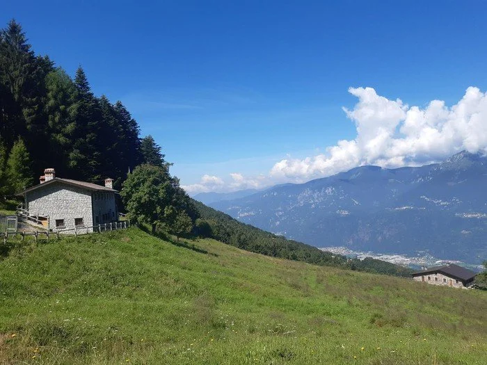 Ascoltare l’Antico Richiamo: La Fanciulla senza Mani