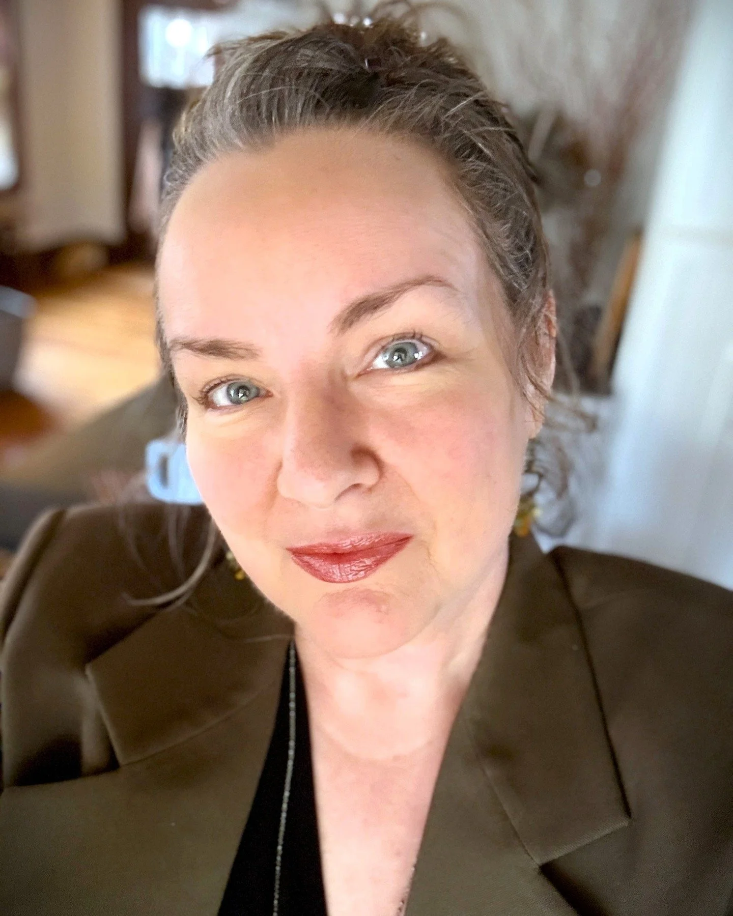 Hi - I'm Cyn.

I make art that enlivens quiet spaces.

I&rsquo;m a Minnesota artist working between traditional and digital media. I&rsquo;m self-taught and not bred from an &lsquo;artistic&rsquo; family. But my Scandinavian roots are full of people 