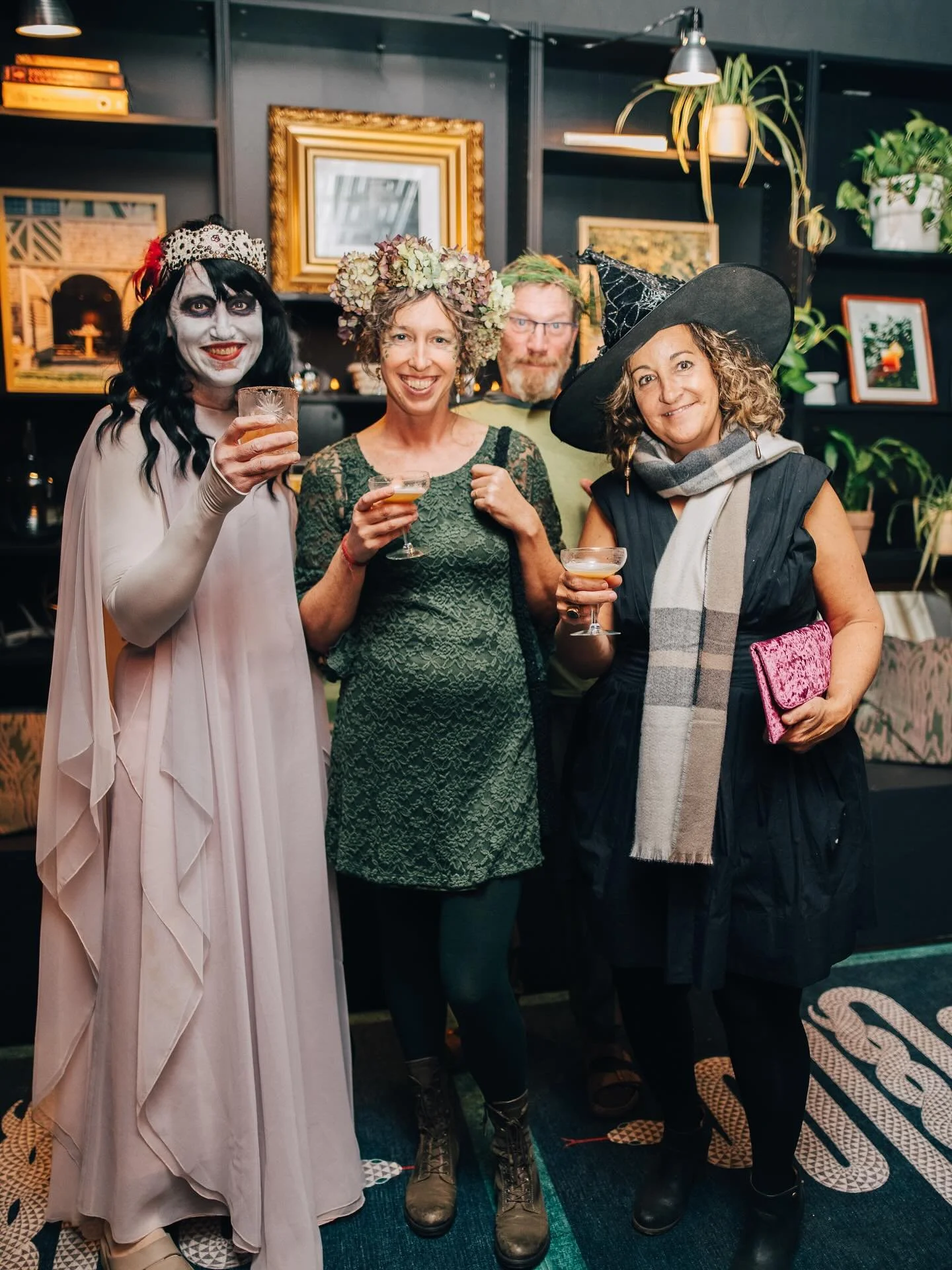 SPOOKY SEASON DROPS THURSDAY 👻 🎃 💀 🧛 🩸 🦴 👹 🦇 

To get us all in the ghoulish mood, we&rsquo;re sharing pics of how y&rsquo;all seriously understood the assignment for our last two years of spooky dinners. Spy your crew?? Tag them in the comme
