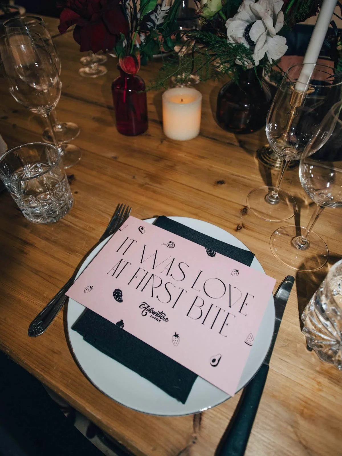 💘 In the mood for love? 👀 For TWO NIGHTS We&rsquo;re lighting the candles 🕯️, chilling the bubbles 🥂, and getting playful in the kitchen 👹&mdash;all to get you and yours tingling this romantic time of year. ;) 

💋 Turn Me On: An Aphrodisiac Val