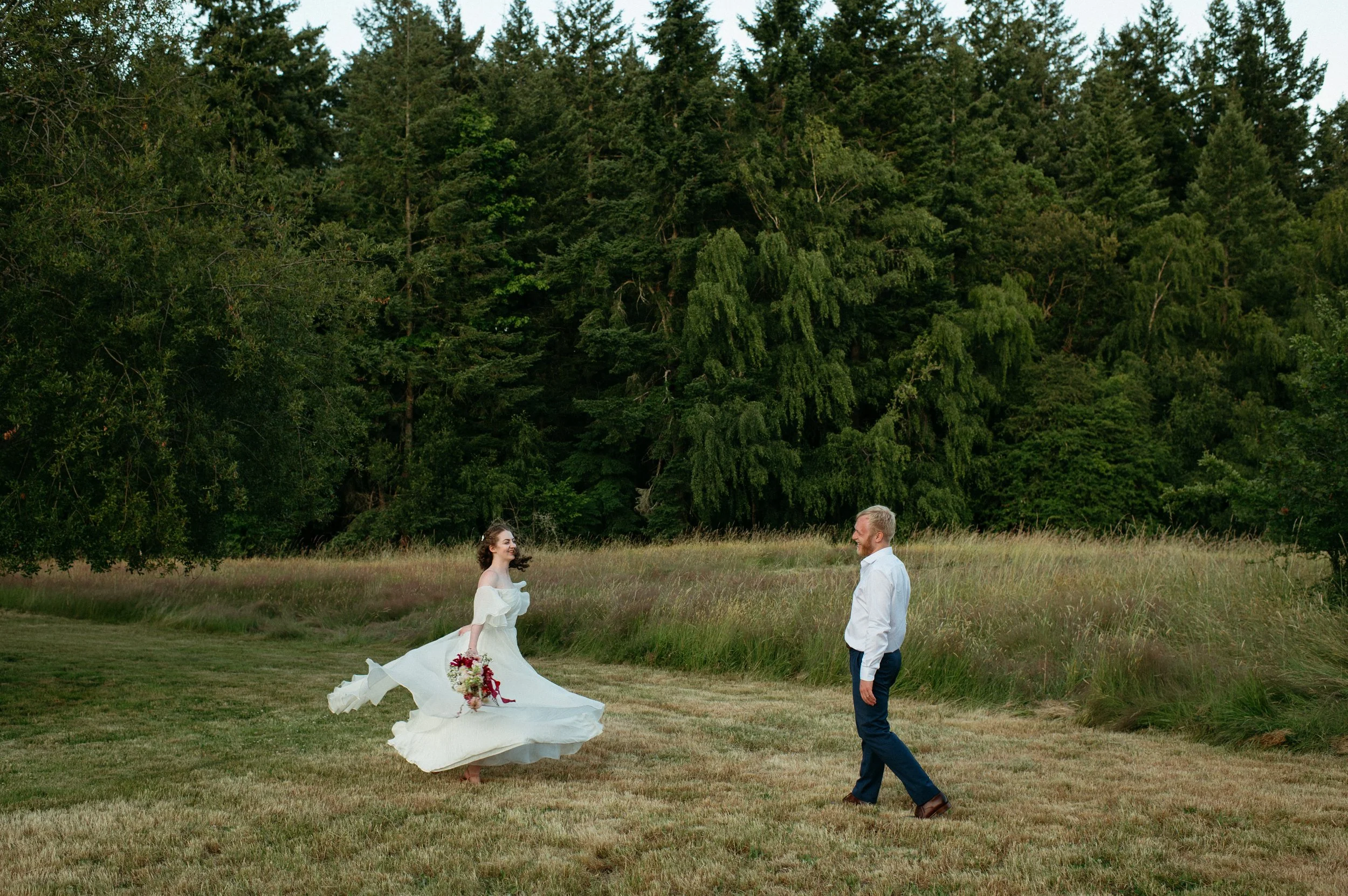 Sweet Alyssum Farm Wedding | Vashon Island, Washington