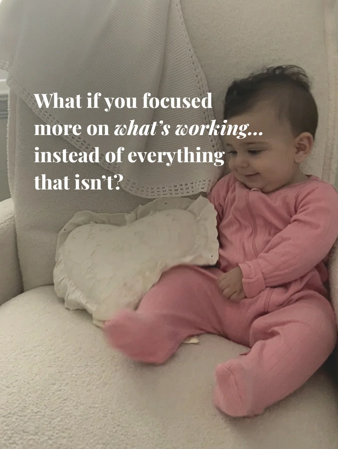 It&rsquo;s so easy to focus on what isn&rsquo;t working when it comes to your baby&rsquo;s sleep.

⚪️The short nap. ⚪️The night waking. ⚪️The bedtime that still feels harder than you hoped.

But sleep progress rarely happens all at once.
Sometimes it
