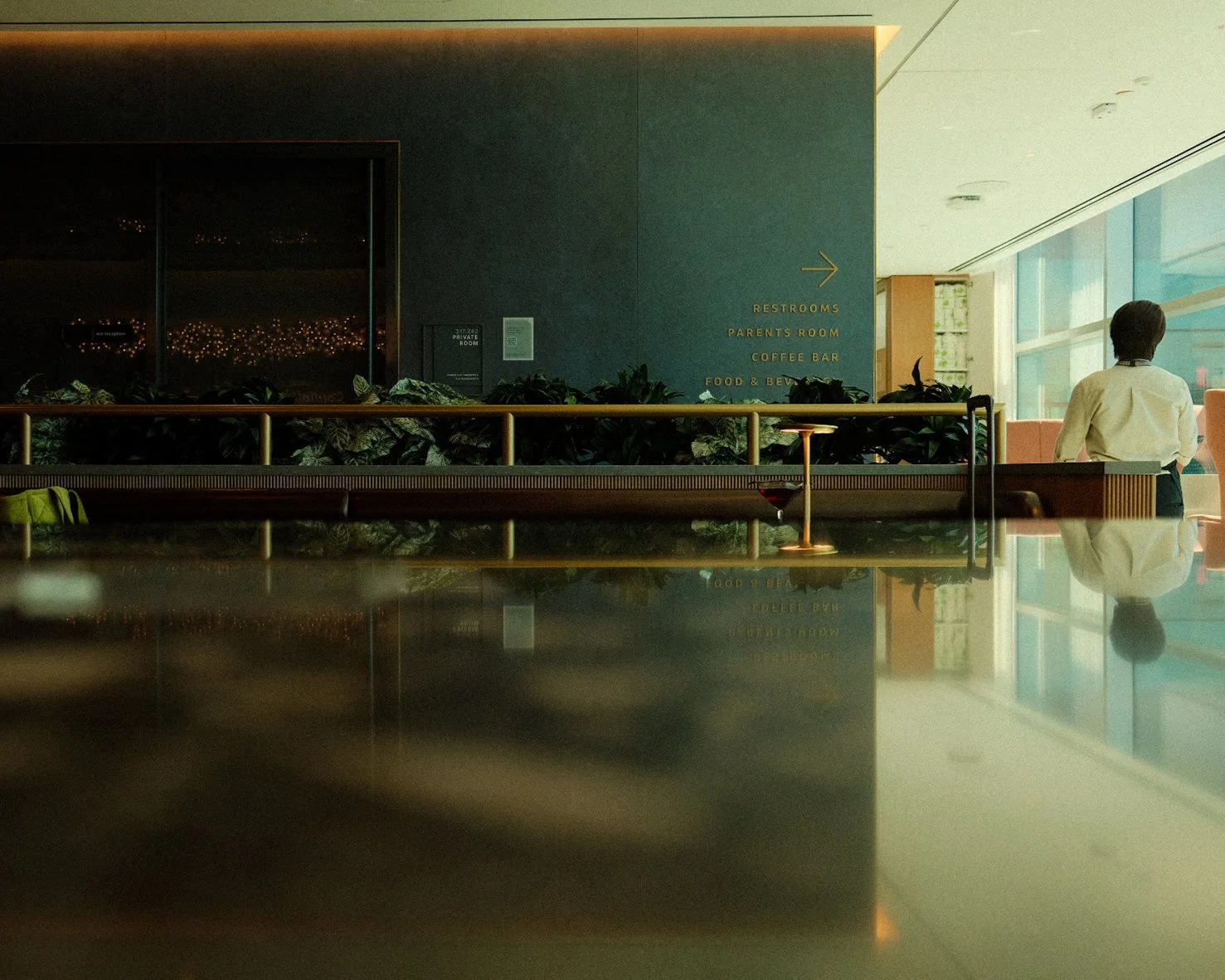 MH240848.JPG