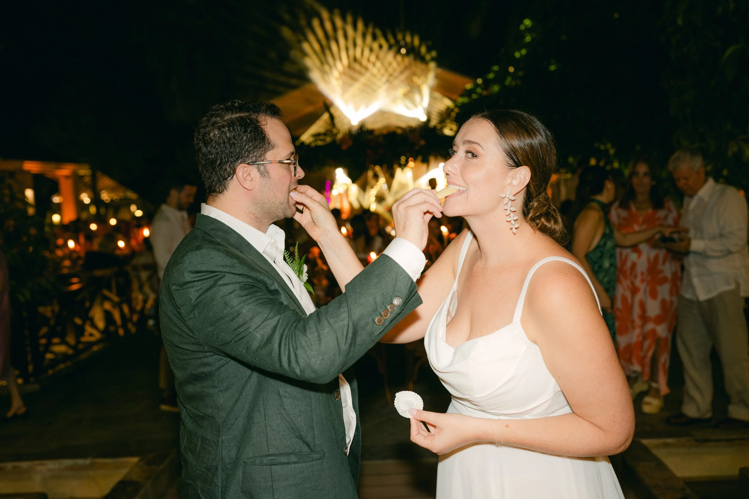 Ryan & Andres_128.jpg