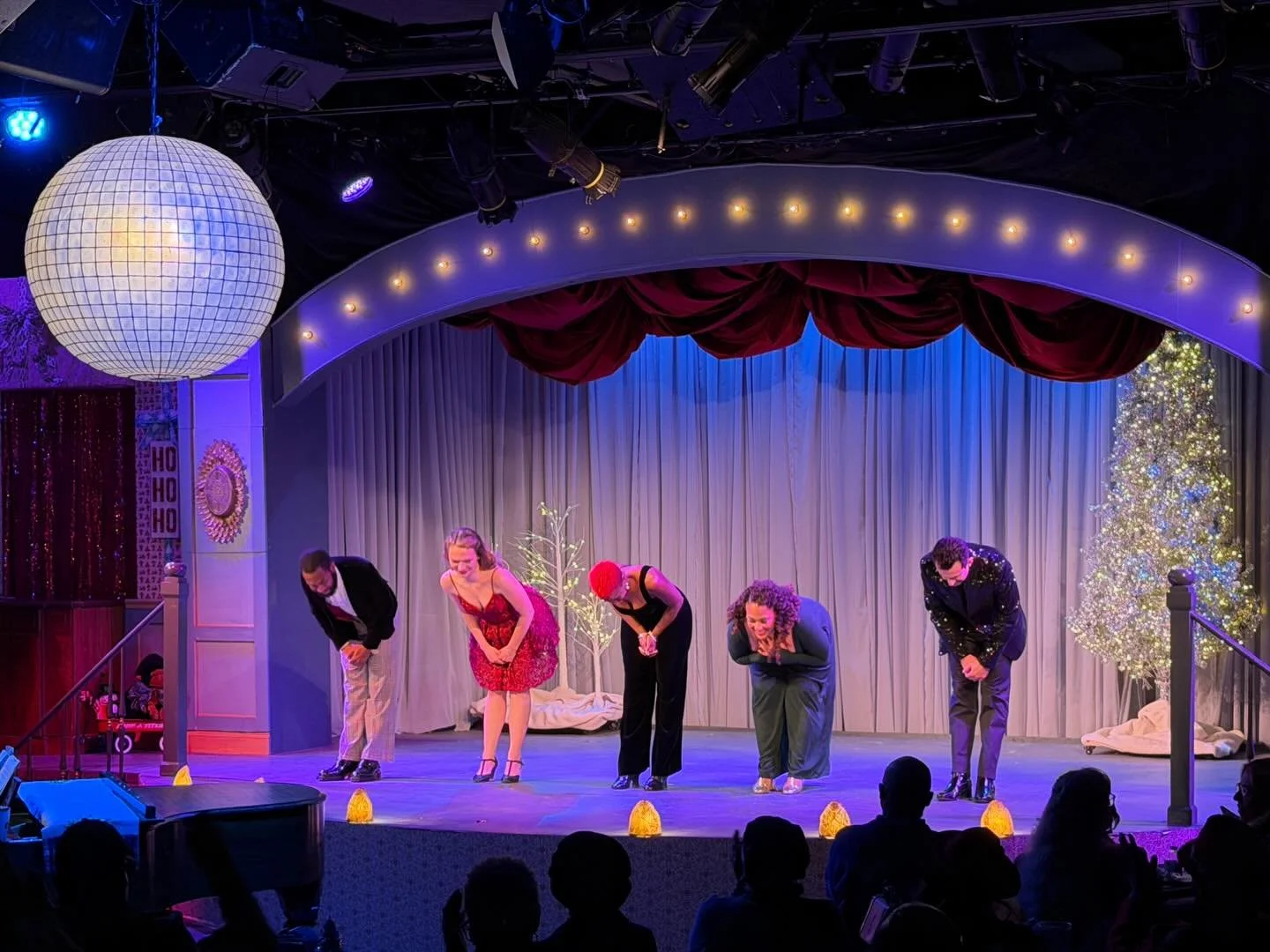 Happy closing to the @detpubtheatre Holiday Cabaret!
Such a fun show! I can&rsquo;t wait to see what Courtney and Eric come up with next year.

Starring @mariahcolby_ @lulufallofficial @bryanahall @theguter @soy.ecks 

Directed by @cjdb16 
Scenic des