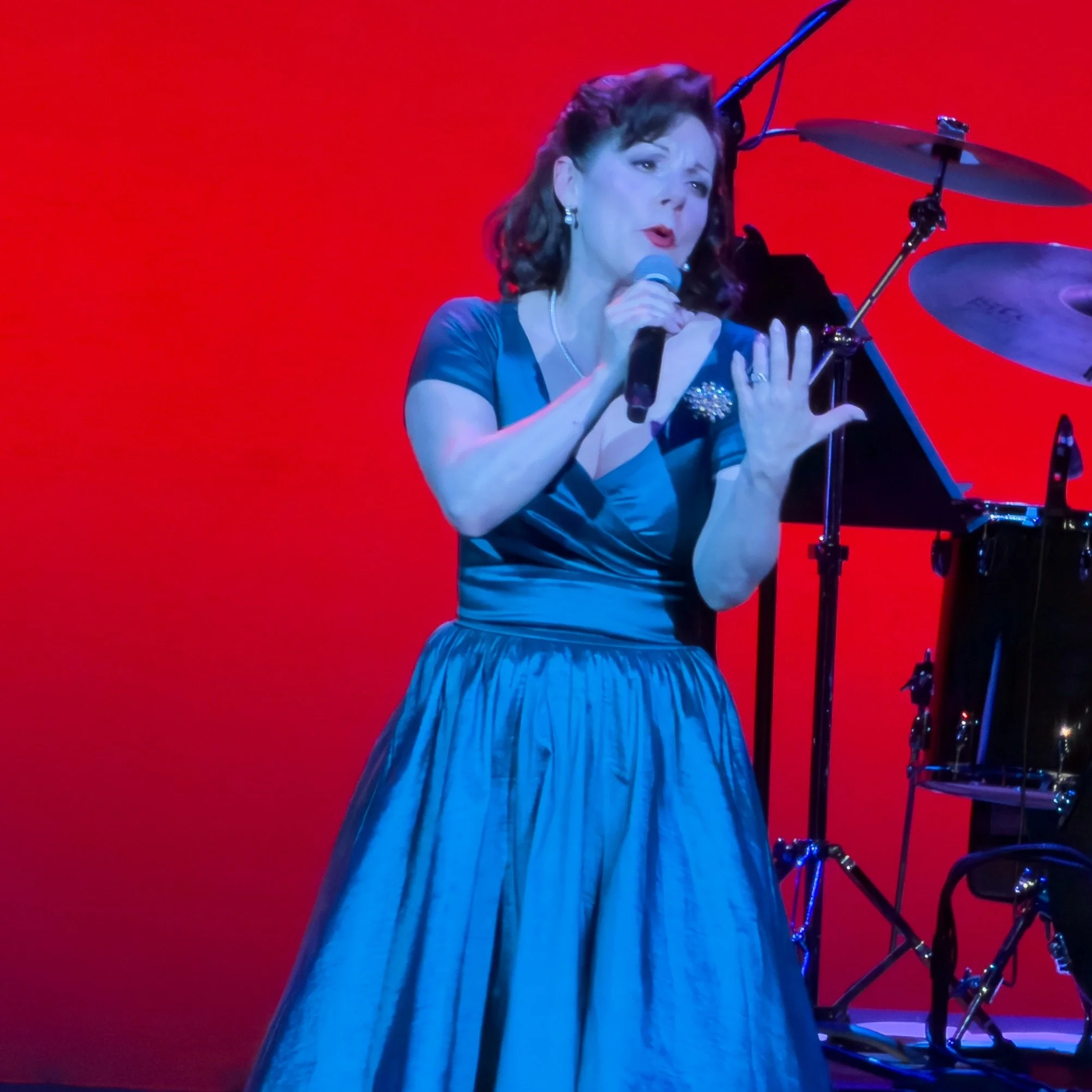 #stageshotsunday This past week we had Artist's Lounge Live bring in Get Happy @angela_ingersoll Sing's Judy Garland and I took just a few pictures during the concert. I really tried to do some high contrast cyc looks with this one to make each of th