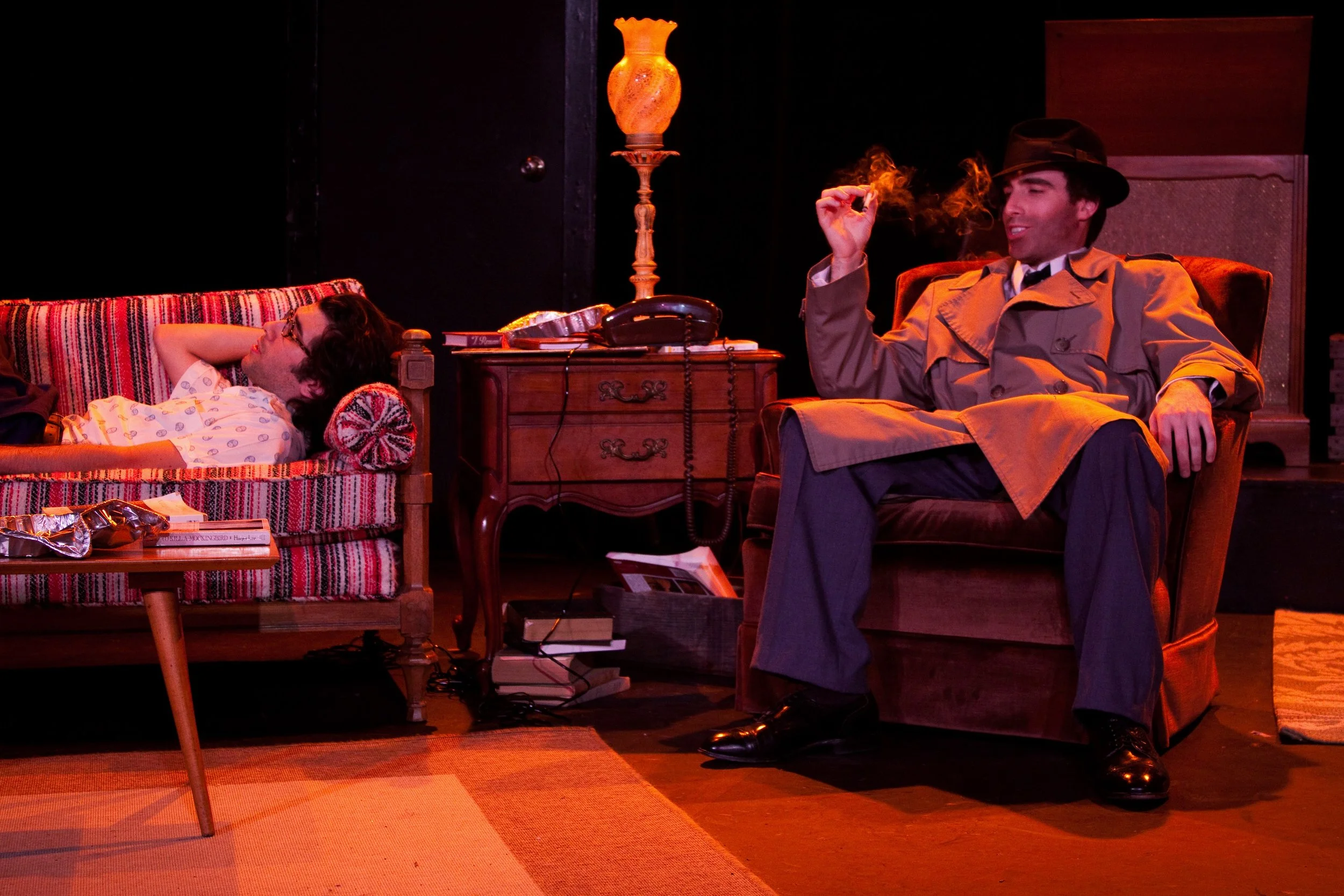 Another storefront theatre #flashbackfriday to 2010 when Magenta Giraffe Theatre @magentagiraffetheatreco did Play it Again Sam at 1515 Broadway. 

Directed by Frannie Shepherd Bates @franniesb 
Scenic Design by Gwen Lindsay
Lighting Design by Neil K