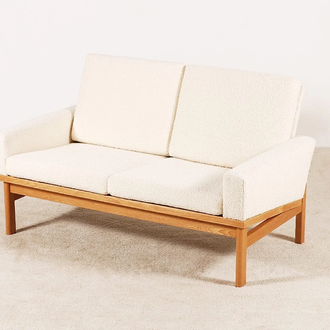 Banquette sur mesure, tissus blanc boulette, mousse haute résilience