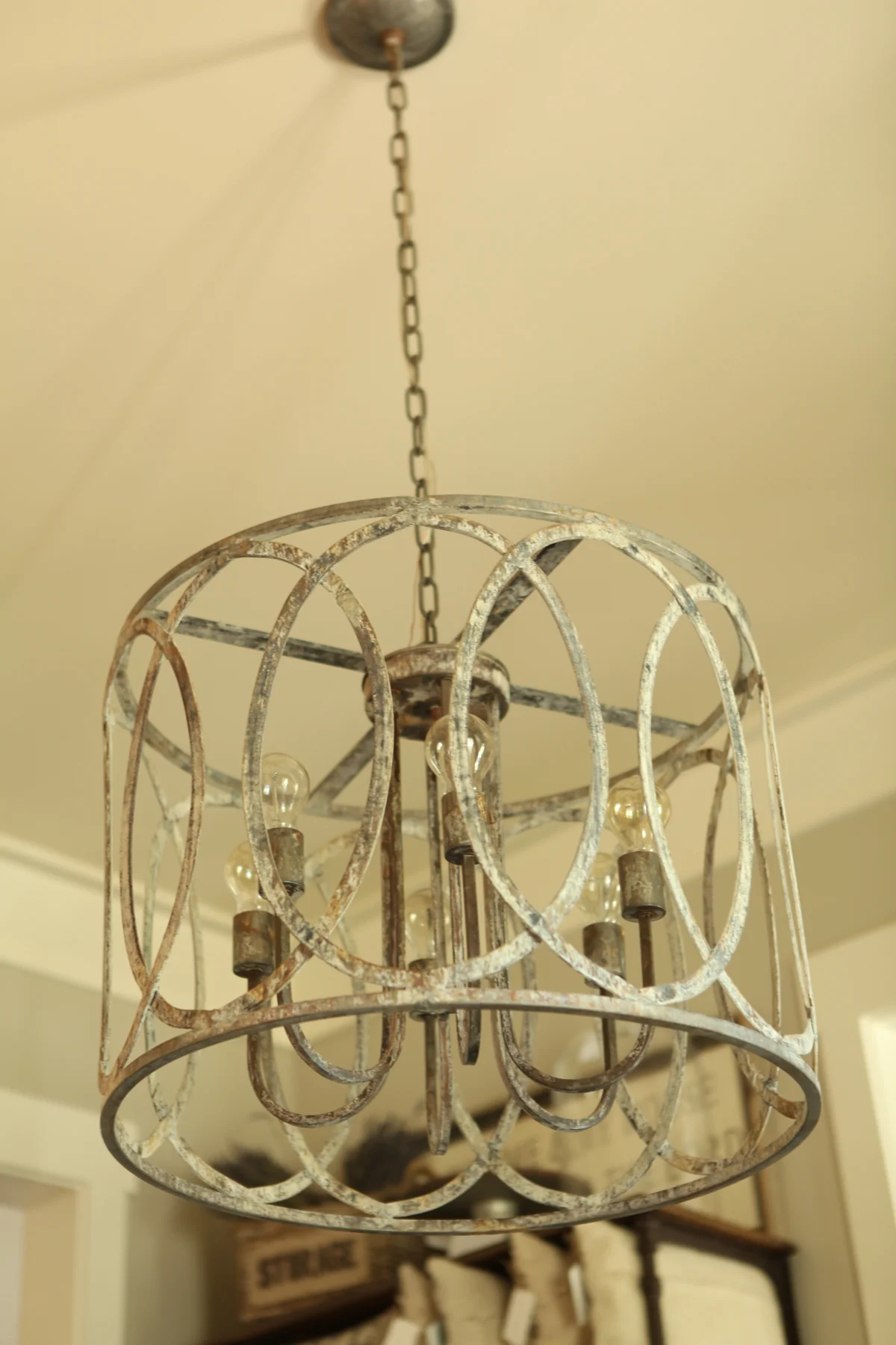 24" New Orleans Pendant